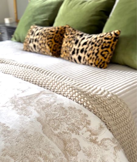 Bedding. Bed pillows. Quilt  

#LTKunder100 #LTKstyletip #LTKhome