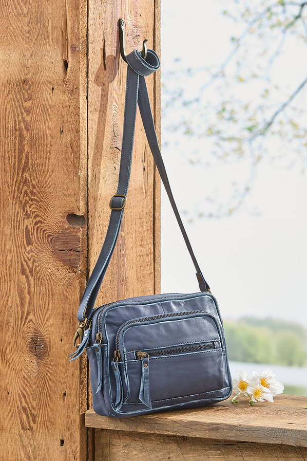 Well Traveled Crossbody Bag | Coldwater Creek