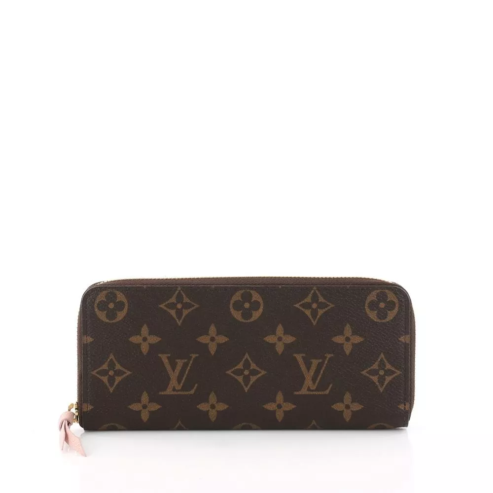 I've been in need of a new wallet and this Louis Vuitton clemence wall, Wallet