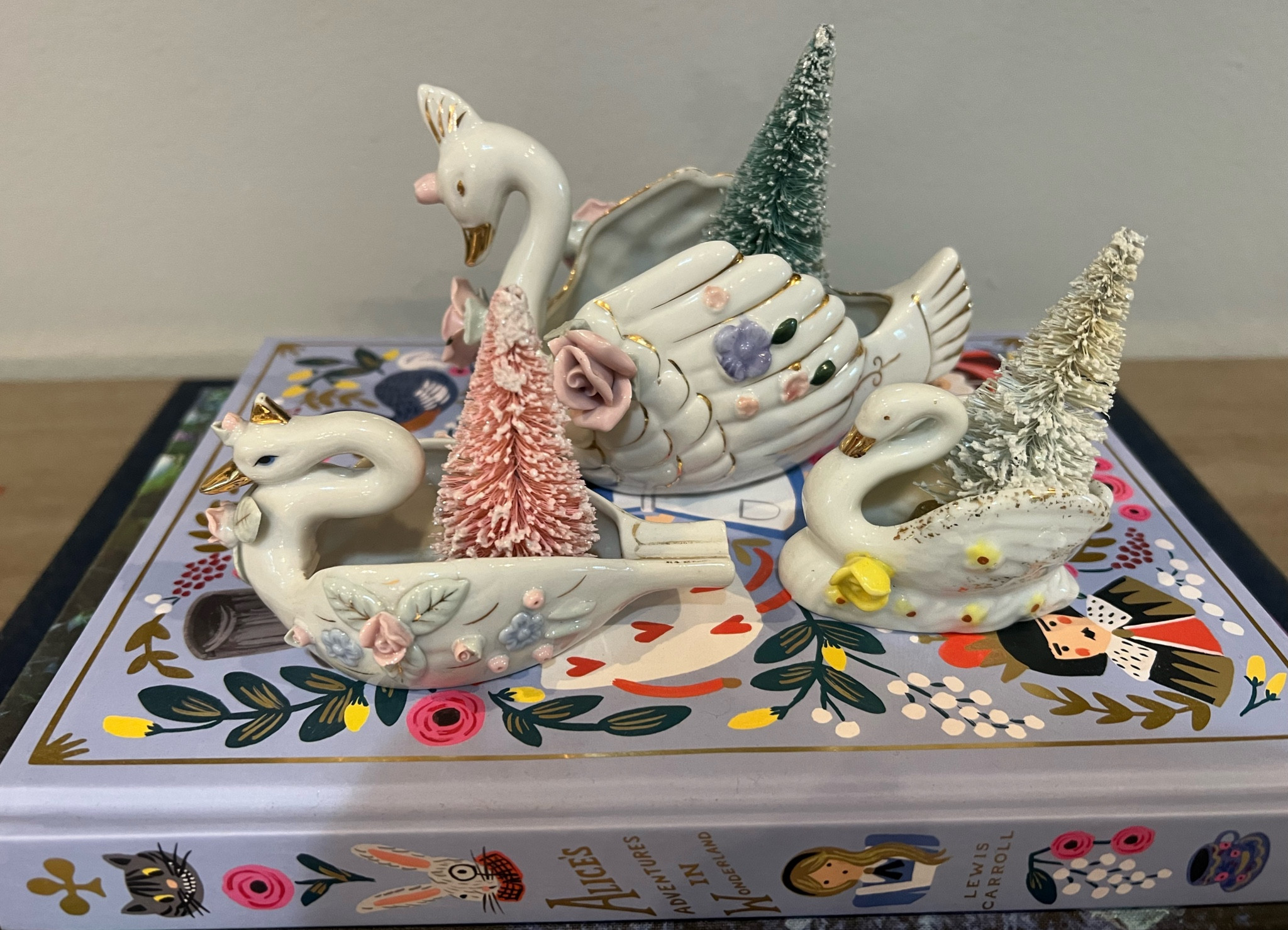 Vintage swans

#LTKGiftGuide #LTKSeasonal #LTKhome