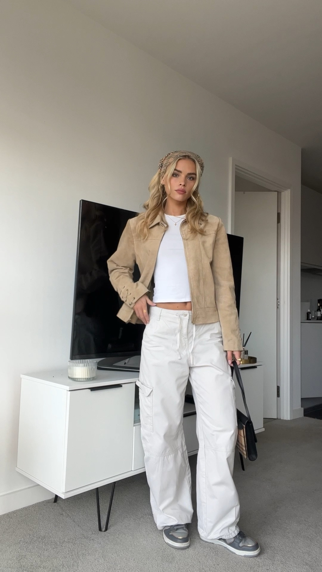 A/W styling reel model off duty inspo 🍂🤍

#LTKstyletip