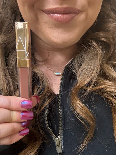 A gloss so good I bought it again immediately when I lost it the first time.
This is a gorgeous nude gloss that’s so pretty and comfortable. I love the way it looks when I self tan AND when I’m pale (I rarely find a lip shade that’s excellent for both) 

#LTKBeauty #LTKFindsUnder50 #LTKGiftGuide