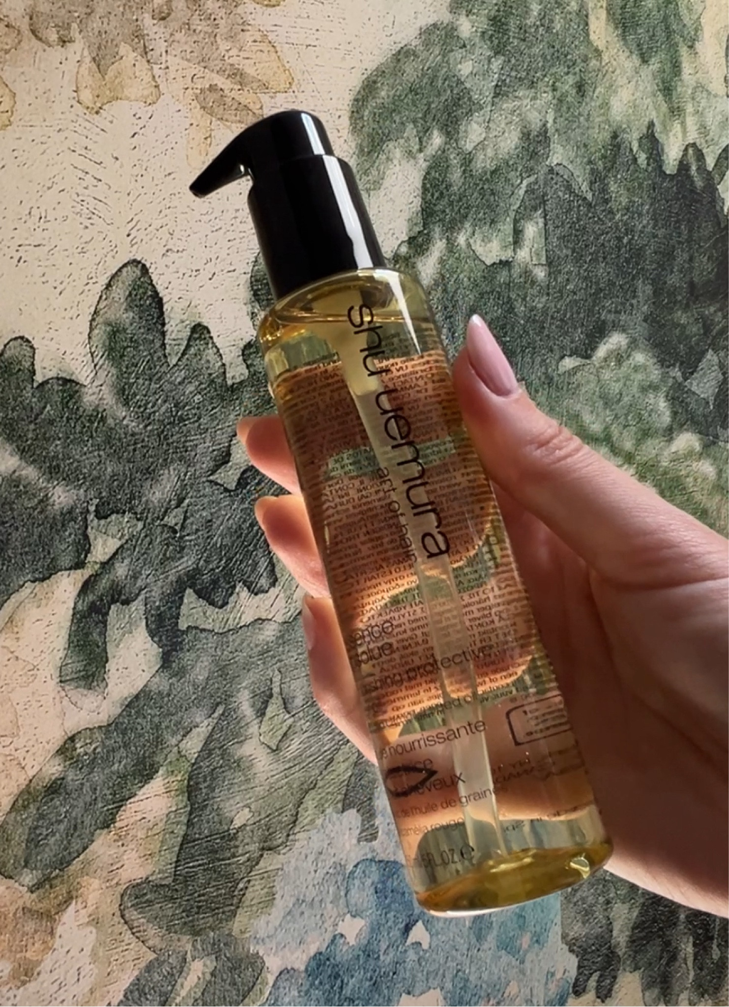 My FAVORITE hair oil 

#LTKbeauty #LTKfindsunder100