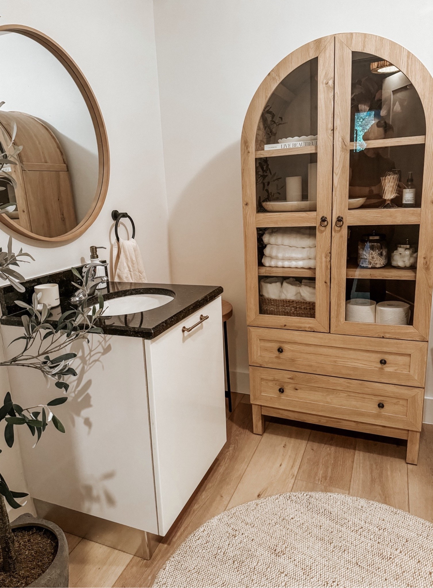 This arch cabinet is so beautiful in a bathroom! 

Bathroom decor, towels, cabinet, home decor, neutral home 

#LTKHome
