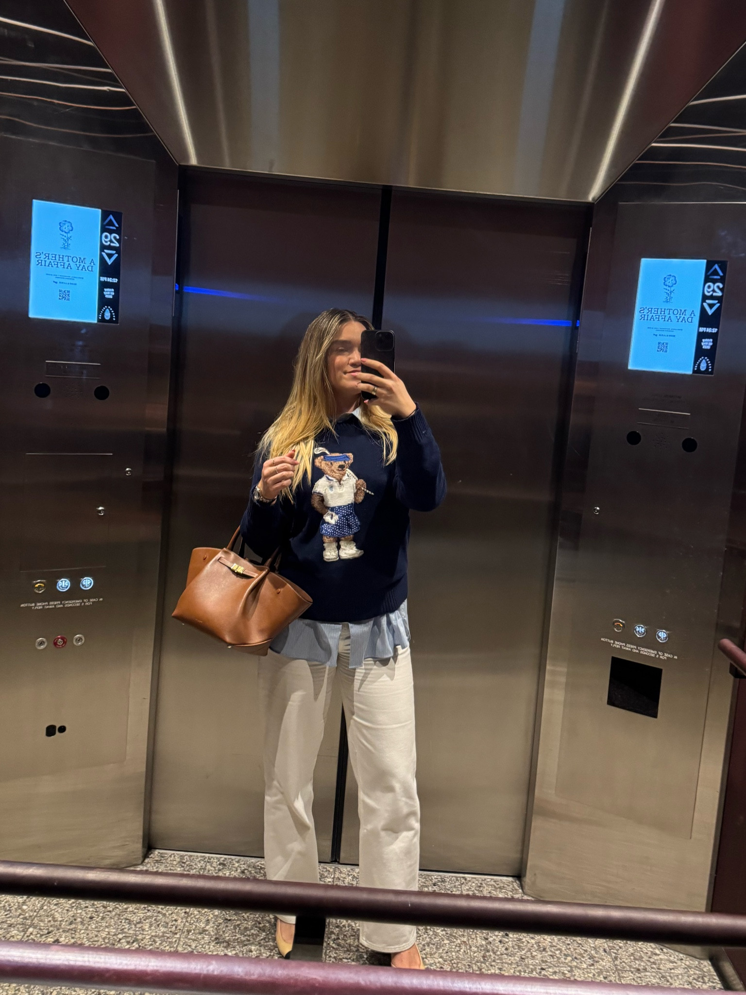 Casual Friday 

#LTKaustralia #LTKworkwear #LTKitbag