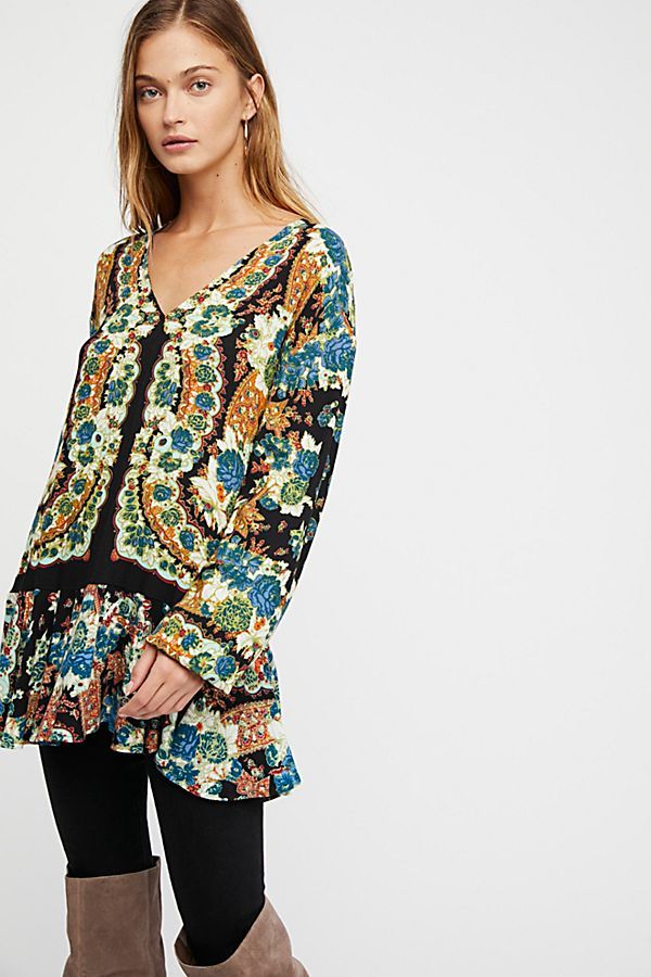 https://www.freepeople.com/shop/lovely-dreams-print-tunic/?category=mini-dresses&color=001 | Free People
