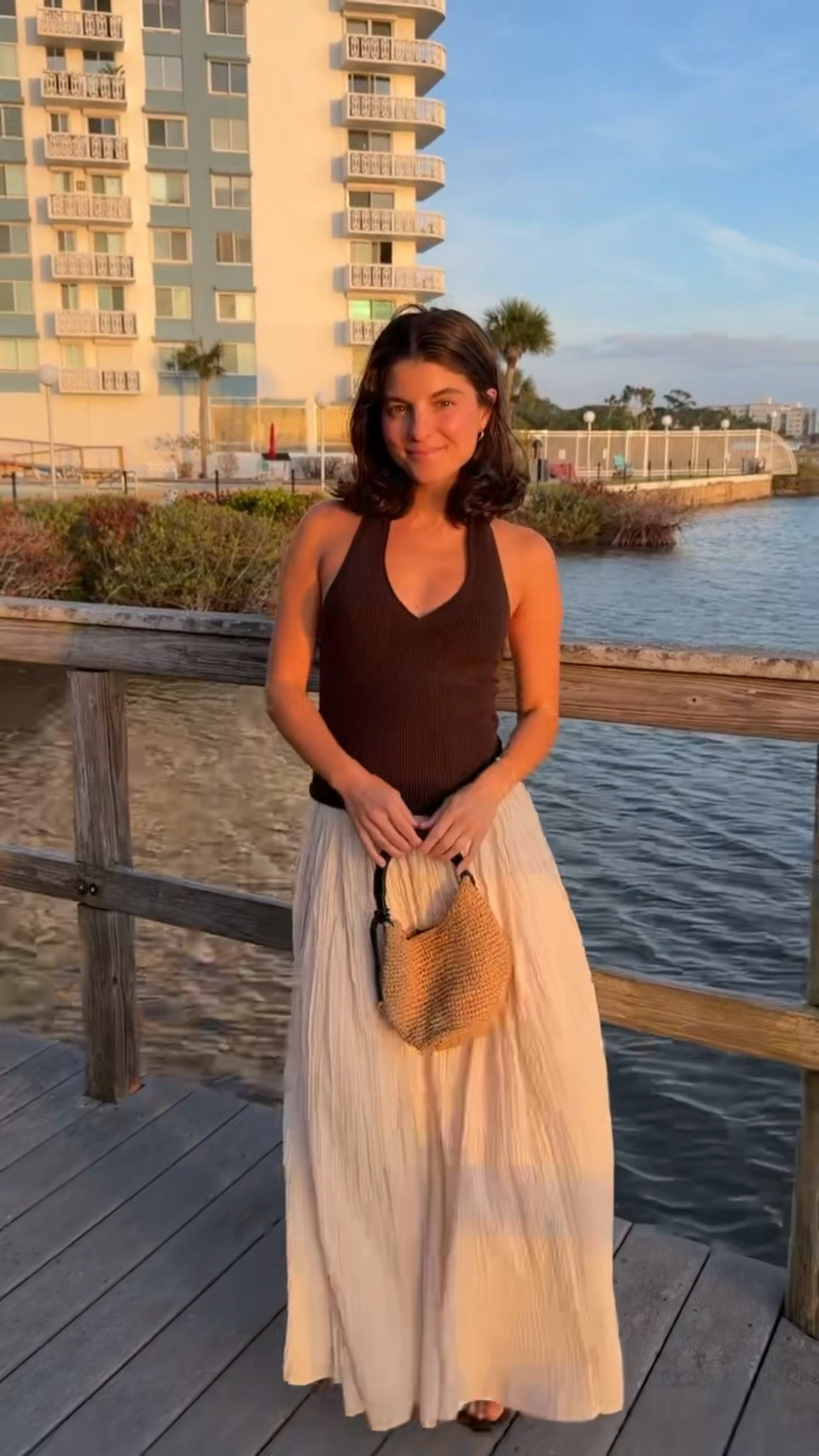  from slow mornings to sunset dinners in @aerie #AerieREAL #AeriePartner

sizing: wearing small in everything and sized up to a medium in the Aerie Around Town Seersucker Boxer
