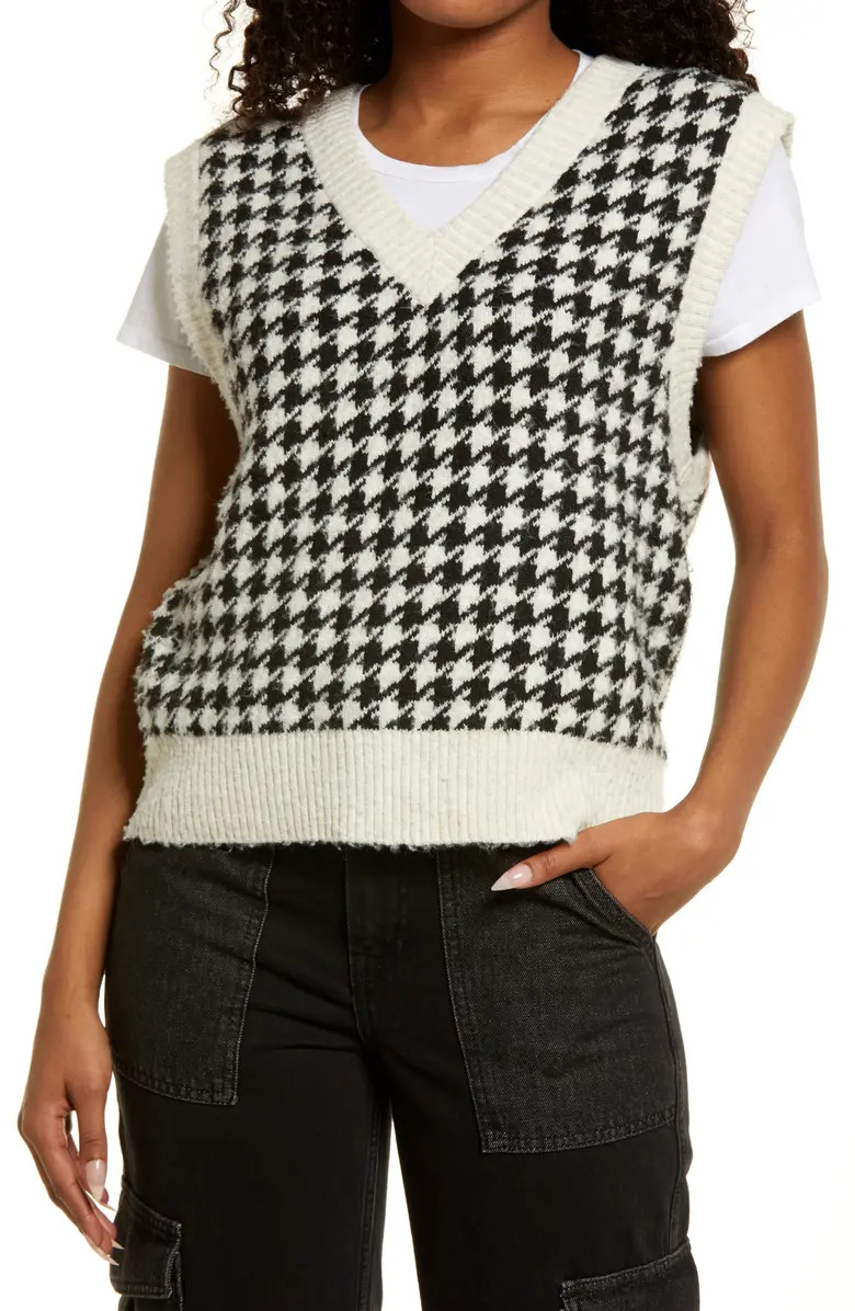 Oversize Houndstooth Recycled Blend Sweater Vest | Nordstrom