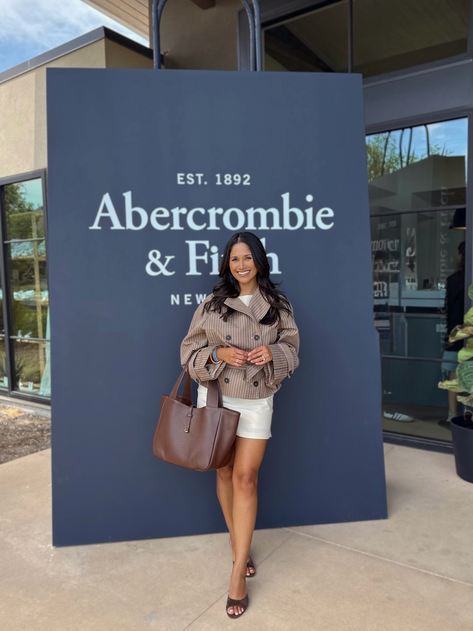 Majorly in love with this plaid trench jacket and wearing it over a cream set from @Aritzia! Be sure to take 20% OFF my @Gigi New York tote with code: HAUTE20

#LTKootd #LTKCon