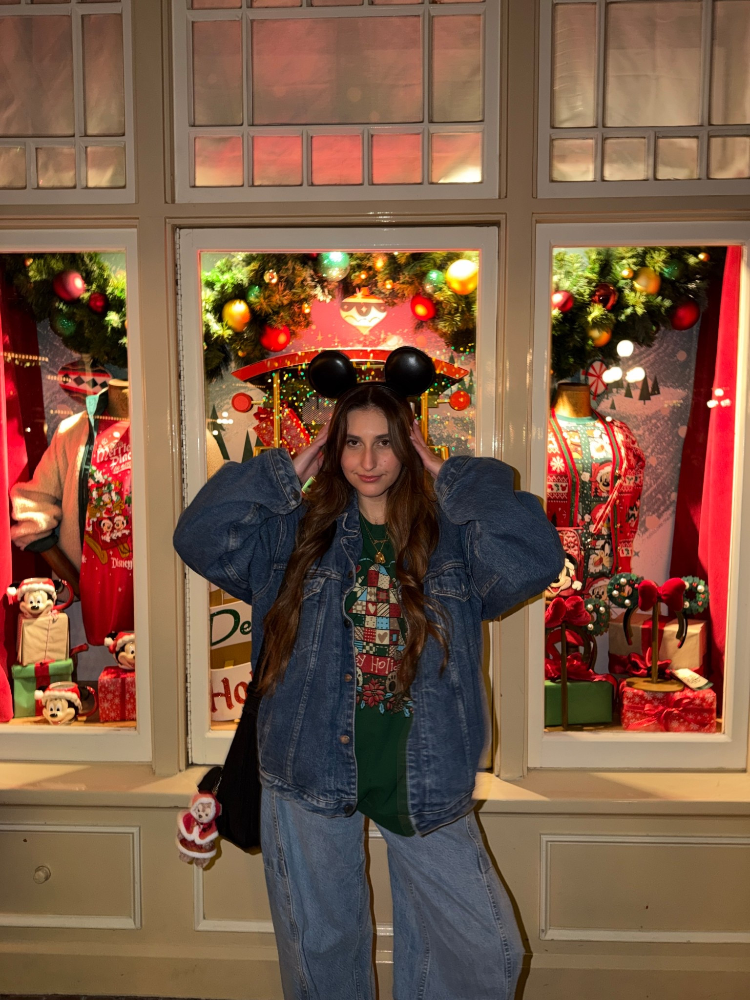 Christmas at Disneyland ootn ✨

Crewneck: Subtle Dust 
Barrel jeans: Abercrombie and Fitch
Jean jacket: Vintage Gap
Purse: Baggu
Shoes: Converse

Ig: @jkyinthesky

#ootd #dailystyle #aestheticstyle #aesthetic #styleinspo #casualstyle #trendy #trendystyle #trendingstyle #disney #disneyland #disneyholidays #disneychristmas #christmasatdisney #disneystyle #disneyootd #disneyoutfit #disneyoutfits #disneygirl 

#LTKHoliday #LTKSeasonal #LTKootd