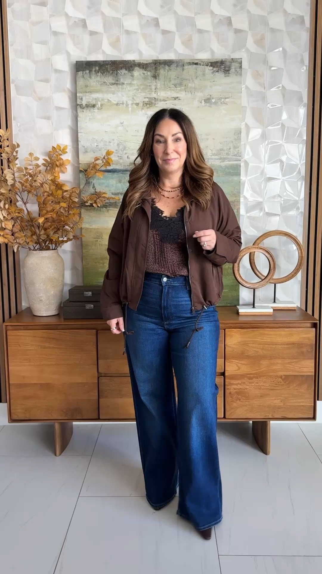 Little sassy but giving all the fall feels! 🍂 This leopard print silk top has 2 of the biggest fall trends - silk & lace but I made it a bit more casual with this lightweight jacket and some of my fav jeans for an easy date night look
📏Wearing Tank tts, L | Jacket, L | Jeans, 31

#LTKSeasonal #LTKOver40 #LTKMidsize