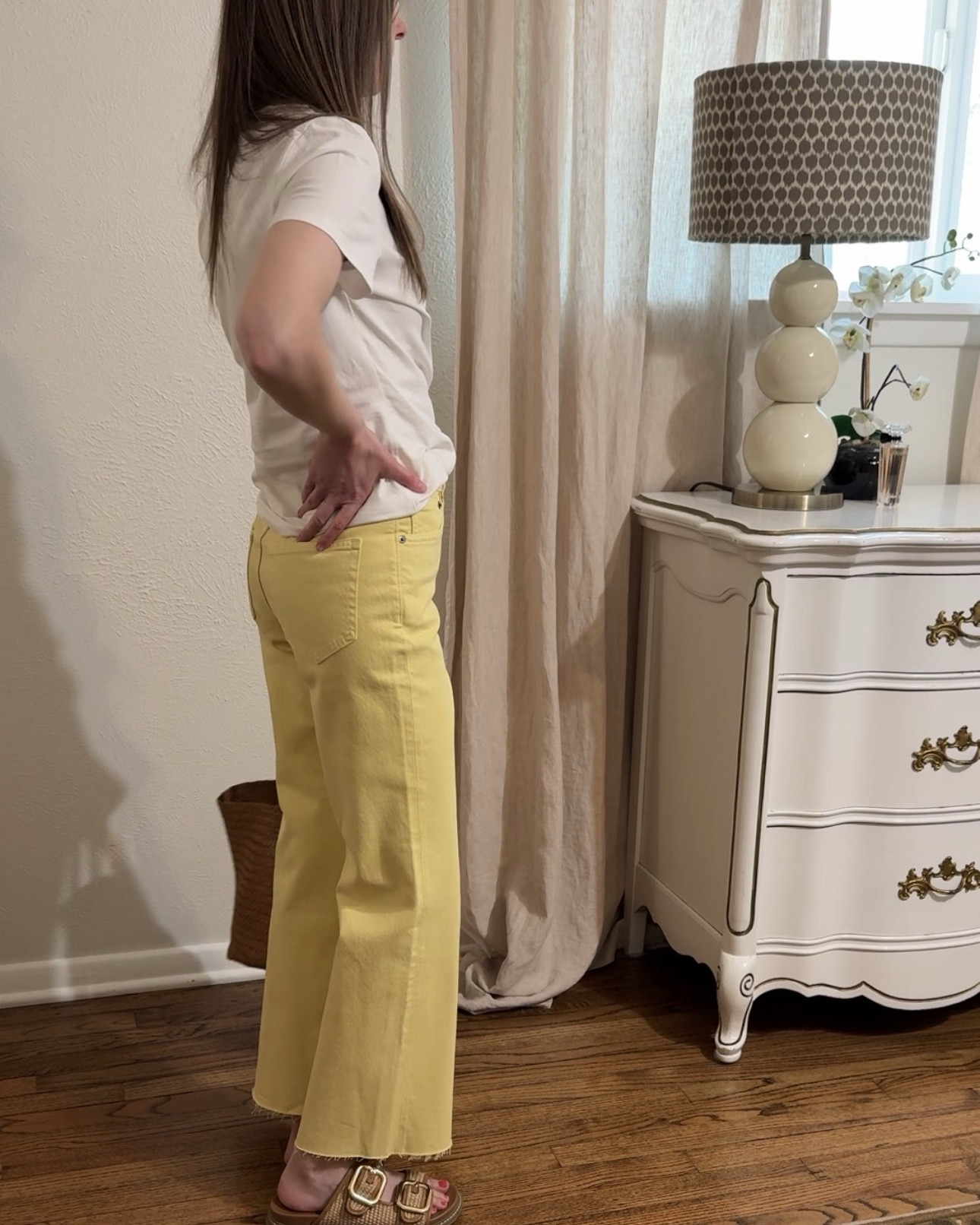 The pieces we’re 💛!

*YELLOW JEANS NOTE:
It's been brought to my attention that my jeans have a raw hem & those pictured on the website have a finished hem. I called customer service and they're only able to see a website description just like us). The agent I spoke w/ did escalate the issue, so perhaps an update will be made soon.

#LTKOver40 #LTKSeasonal