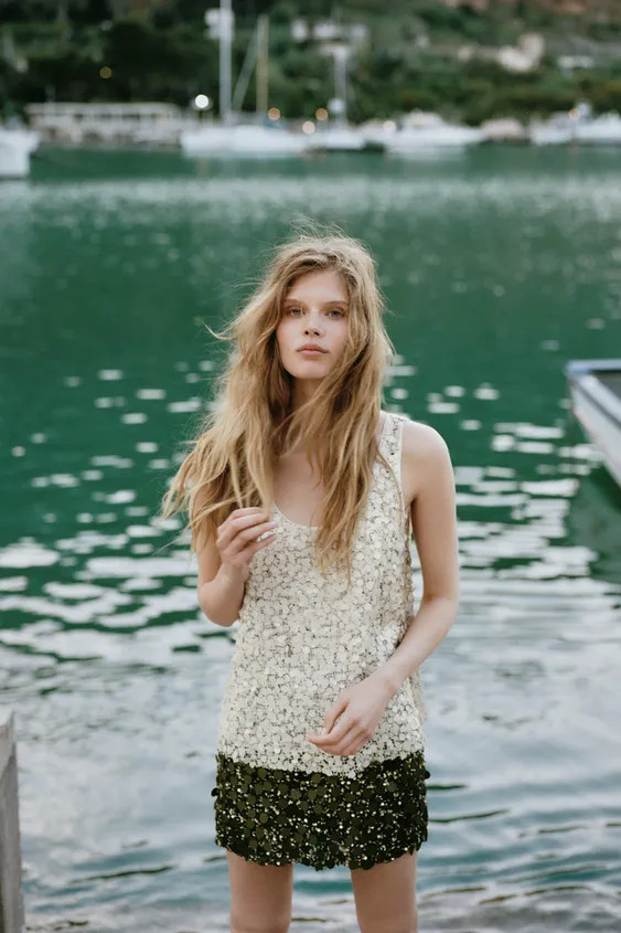 TOP À BRETELLES PAILLETTES | Zara US