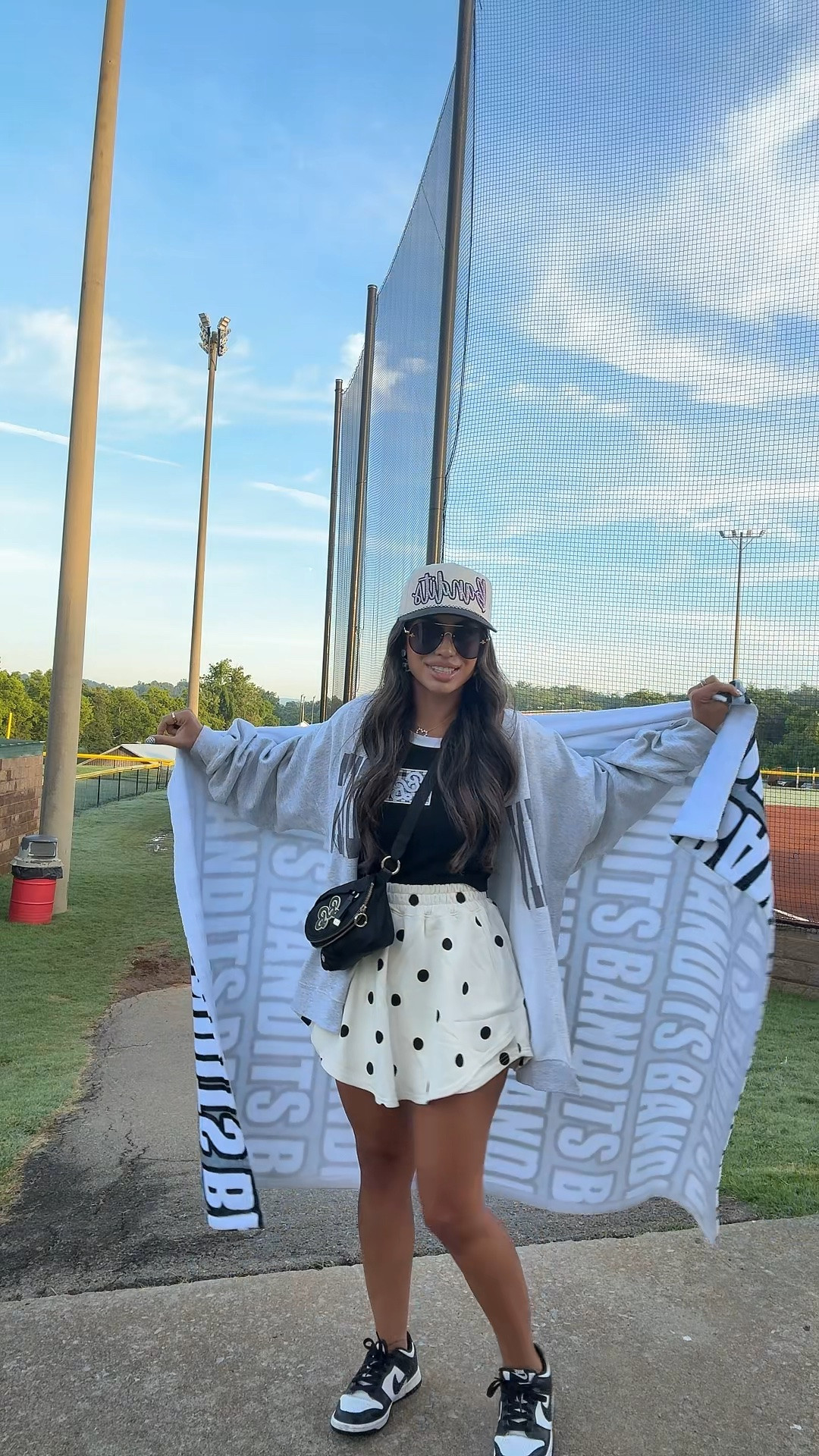 I’m in a small in the skort, medium top