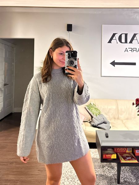 The most perfect cable knit dress for fall/winter 🩶 obsessed with gray this season! 

Can’t wait to style it in multiple ways!

#LTKmidsize #LTKHoliday #LTKfindsunder50