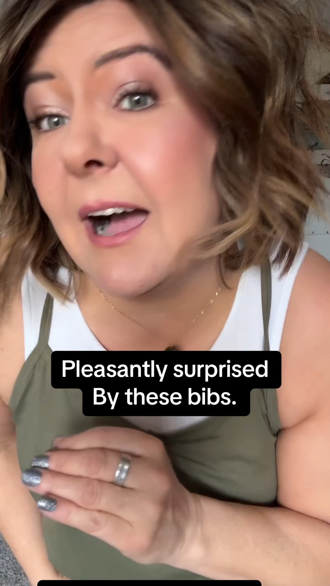 I was so surprised by these bibs! I really didnt think i would like them or that they would look good on my body. 
Just shows you to step out of your box and try something new! 


#LTKmidsize #LTKstyletip #LTKover40