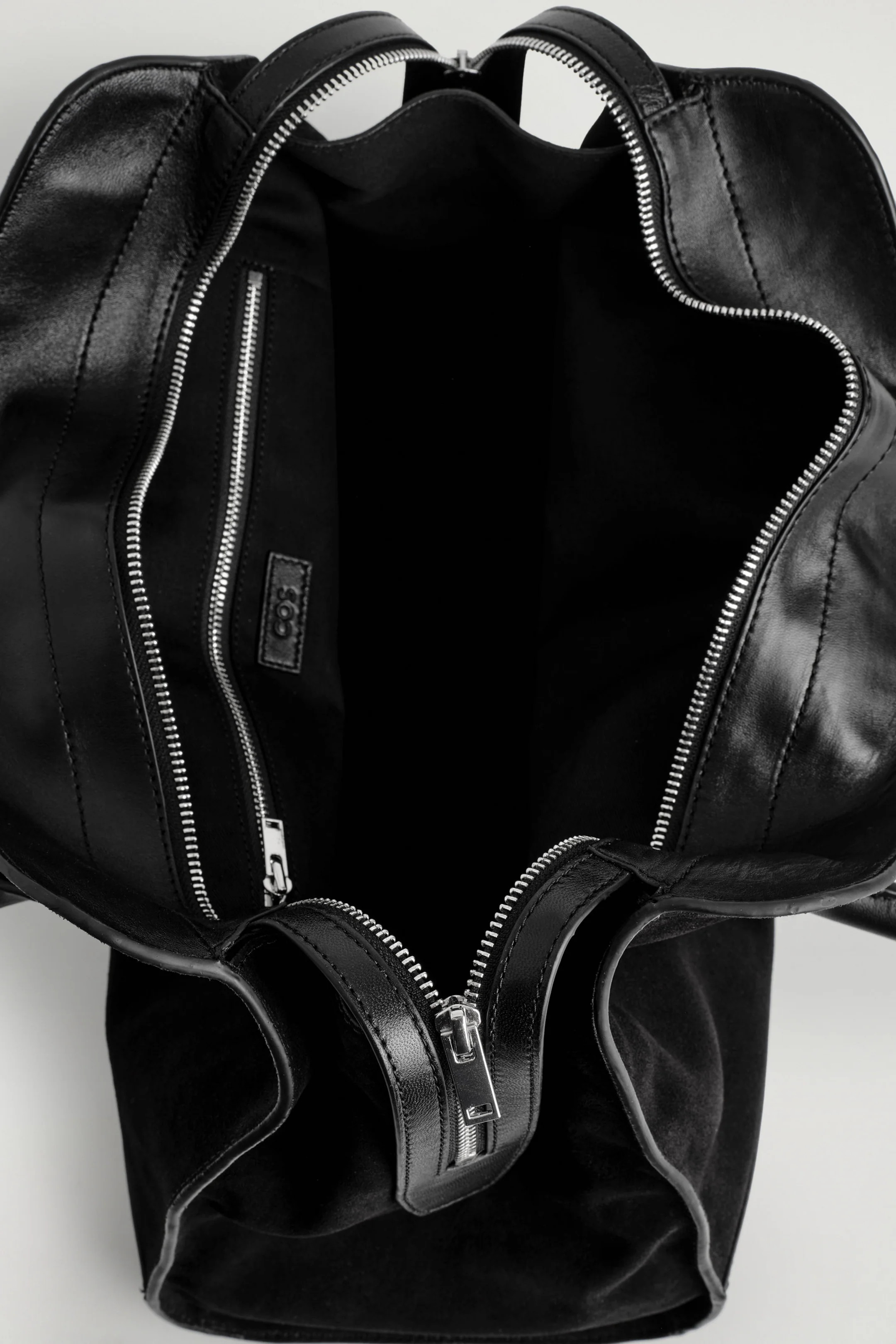 AVENUE TOTE BAG - SUEDE - BLACK | COS GB | COS UK