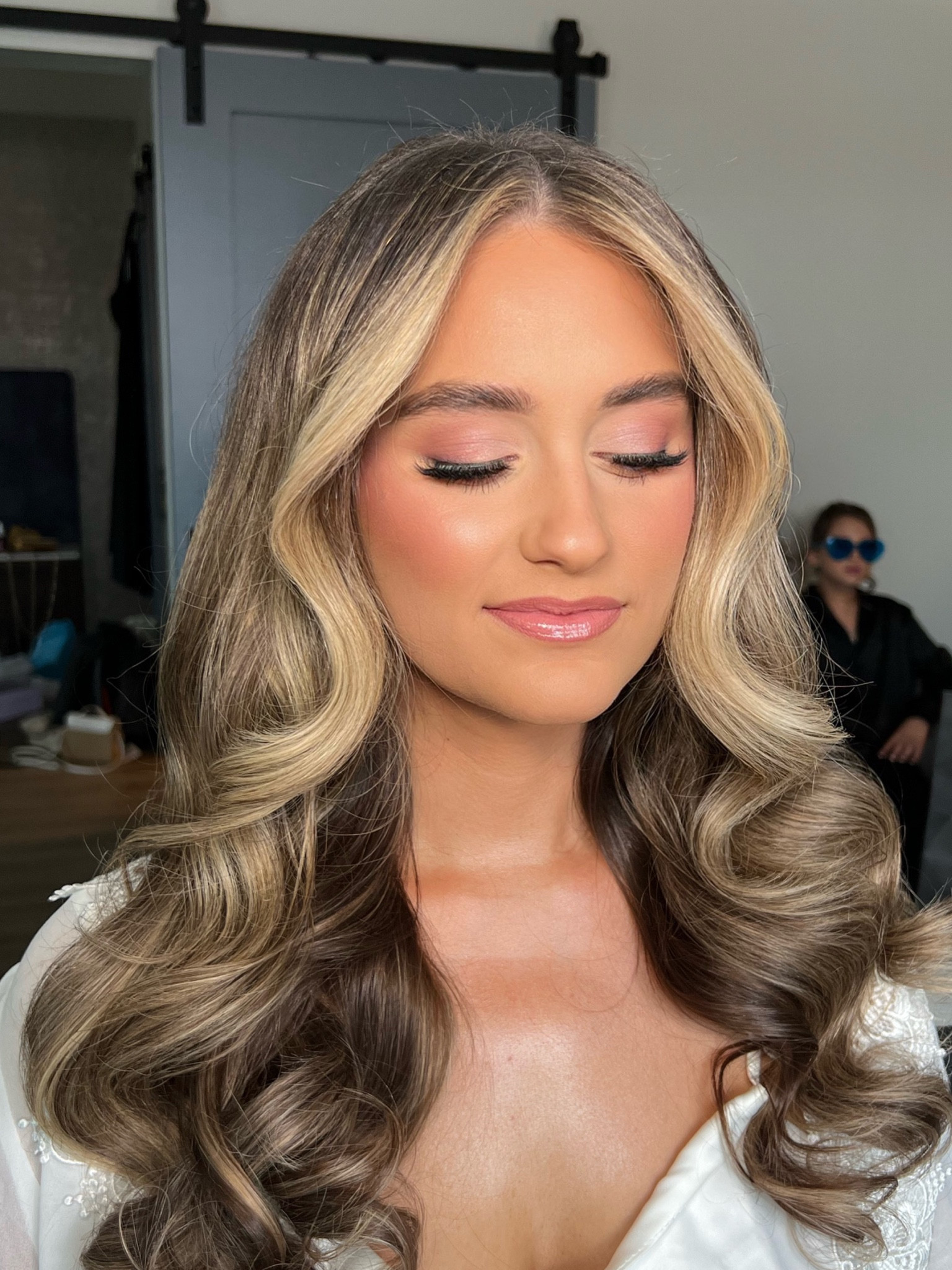 Soft pink bridal glam is never a miss! 🤍

#LTKbeauty #LTKstyletip #LTKGiftGuide
