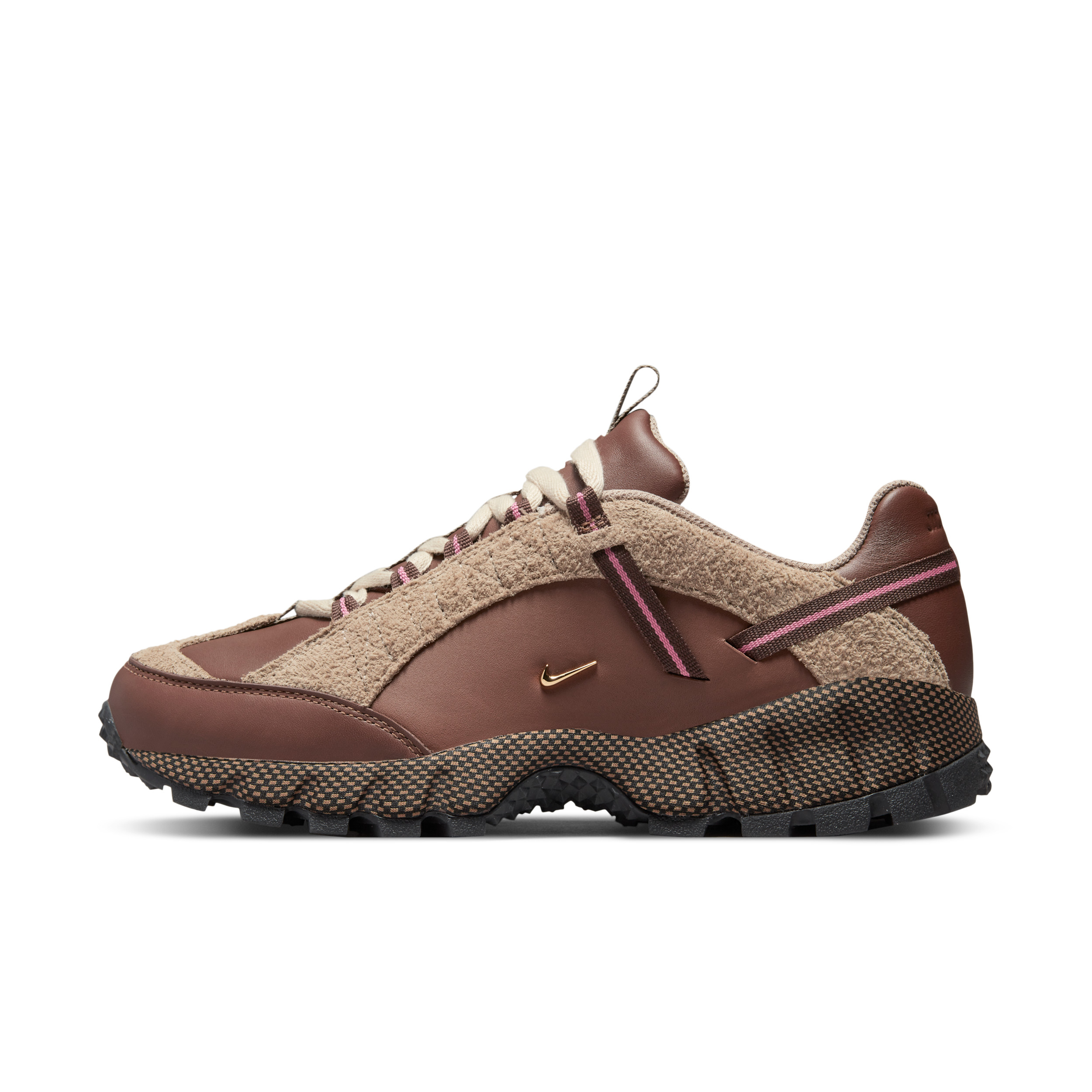 Nike Women's x Jacquemus Air Humara LX Shoes in Brown, Size: 7.5 | DR0420-200 | Nike (US)
