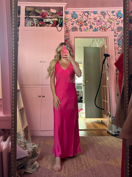 Walmart Fashion Try-on | Scoop V-Neck Slip Dress in Pink | Wearing size Small

#LTKfindsunder50 #LTKSeasonal #LTKstyletip