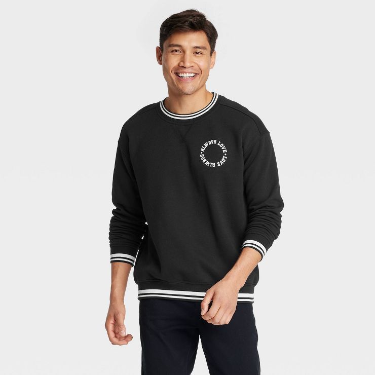 Men's Relaxed Fit Crew Neck Pullover Sweatshirt - Goodfellow & Co™ | Target