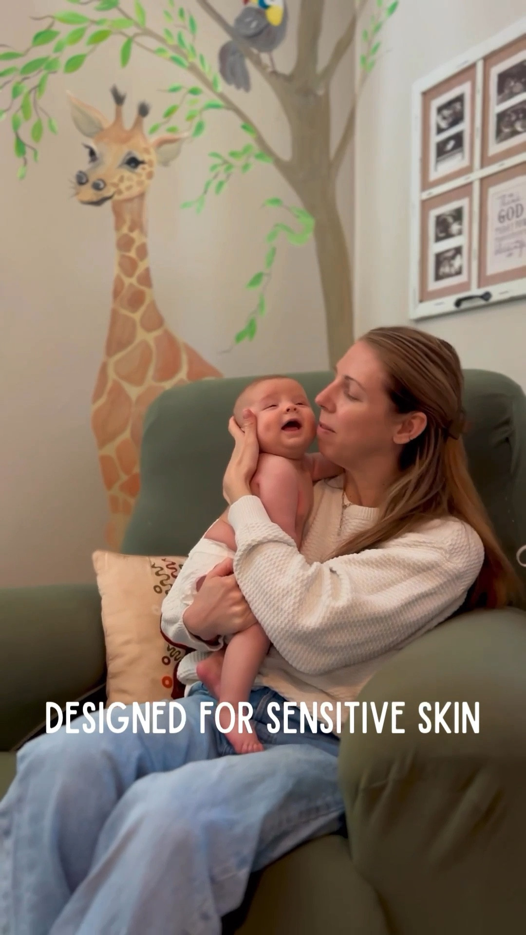 #ad Trying out diapers from Dyper and I love that they focus on what actually touches baby’s skin.

These diapers are made with a 100% plastic-free liner, plant-based materials, and are dermatologist approved — which is something I always look for with sensitive baby skin.

Every change also helps reduce plastic waste compared to traditional diapers, which is pretty cool.

I’ve linked them in my LTK shop if you want to check them out.

#GiftedbyDyper #DyperParent

#LTKmomlife #LTKKids #LTKBaby