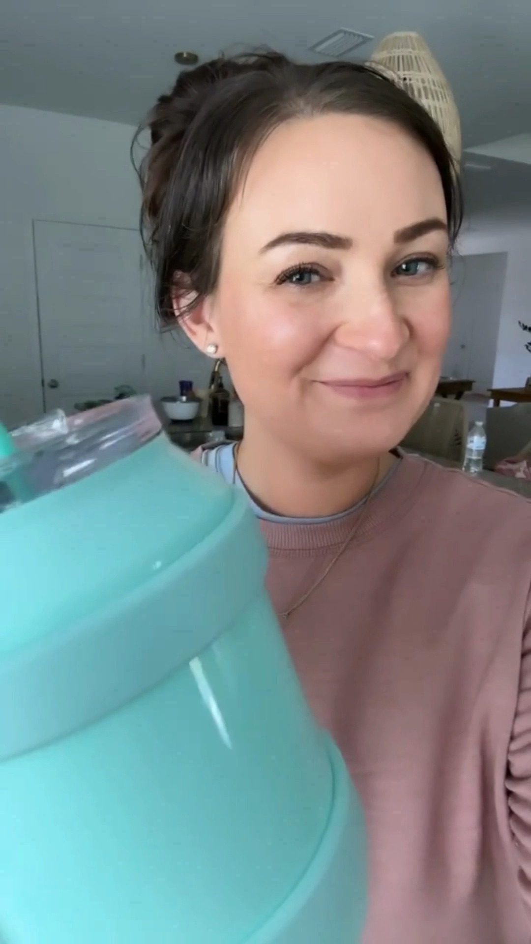 My all-time FAVORITE water bottles: the 50oz REDUCE Desktop Mug & the 40oz REDUCE Tumbler with handle. I’m obsessed with the 50oz mug because filling it up twice ensures I’m sipping enough through the day. 🙌🏼 On-the-go? The 40oz is a gem because it fits right into my car’s cup holder. #waterbottle #insulated #hydration #straw #drink

#LTKfamily #LTKfitness #LTKtravel