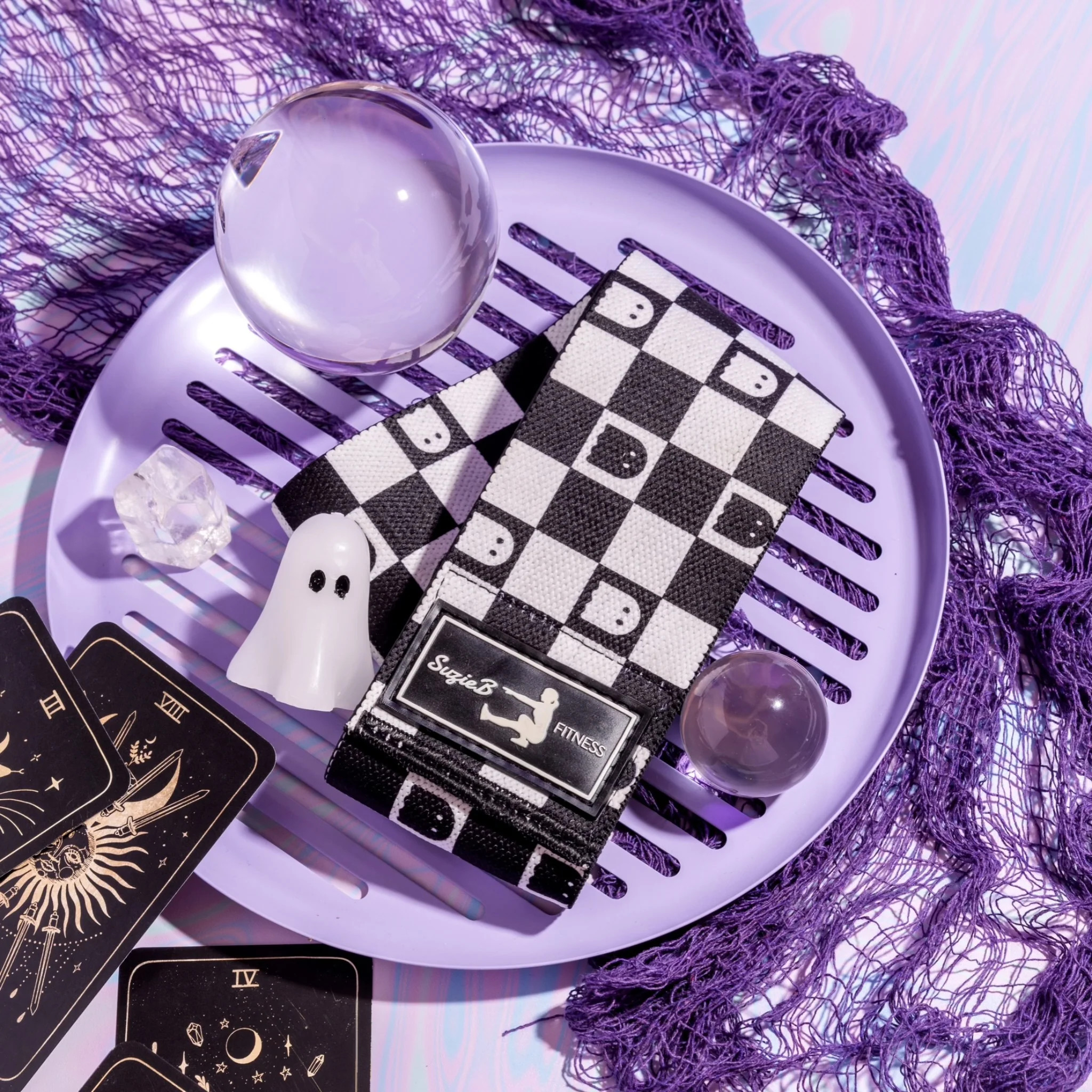 CHECKERED GHOST GLUTE BAND | SuzieB Fitness