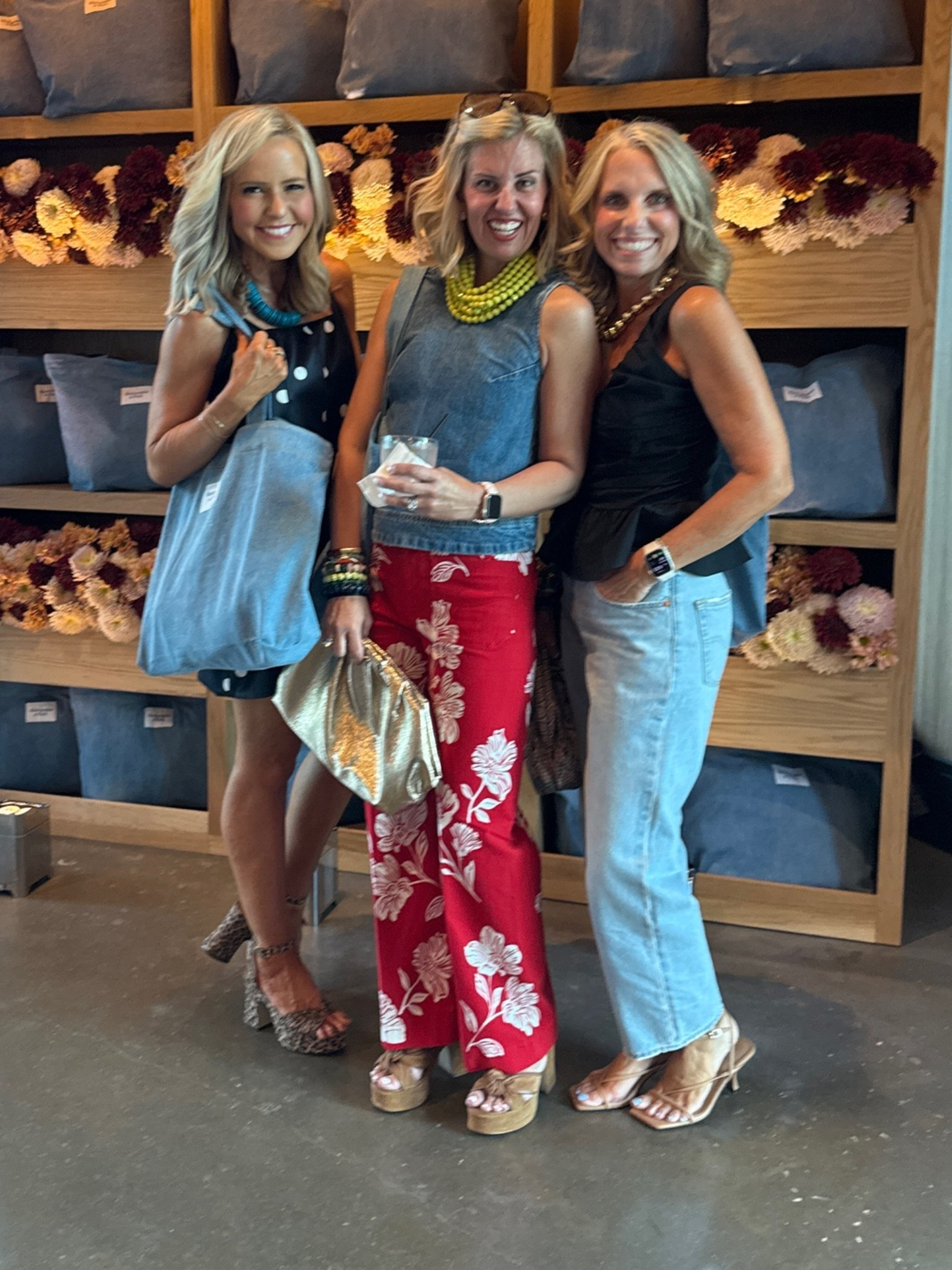Girls night

#LTKootd #LTKgrwm #LTKOver40