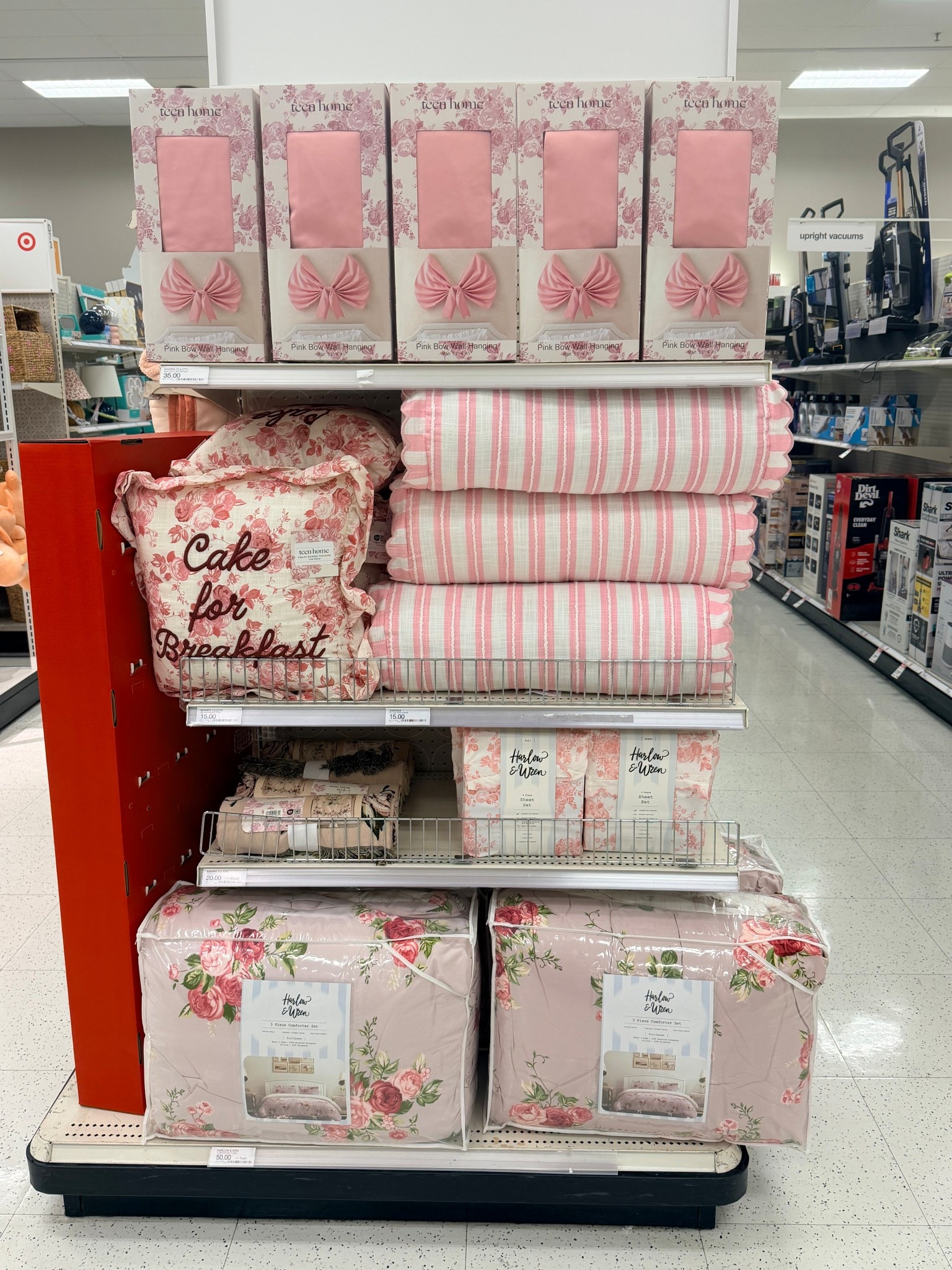 How cute for a girly bedroom! 💗



#LTKHome #LTKKids #LTKmomlife