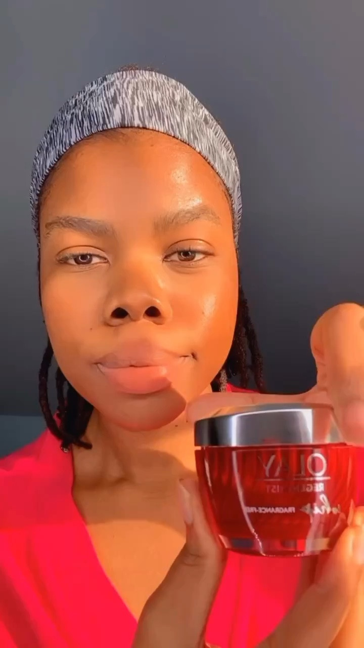 Olay Regenerist Firming Whip, Fragrance-Free, 1.7 Oz

Face moisturizer, olay moisturizer, olay face moisturizer, skincare 

#LTKbeauty #LTKfindsunder100 #LTKfindsunder50