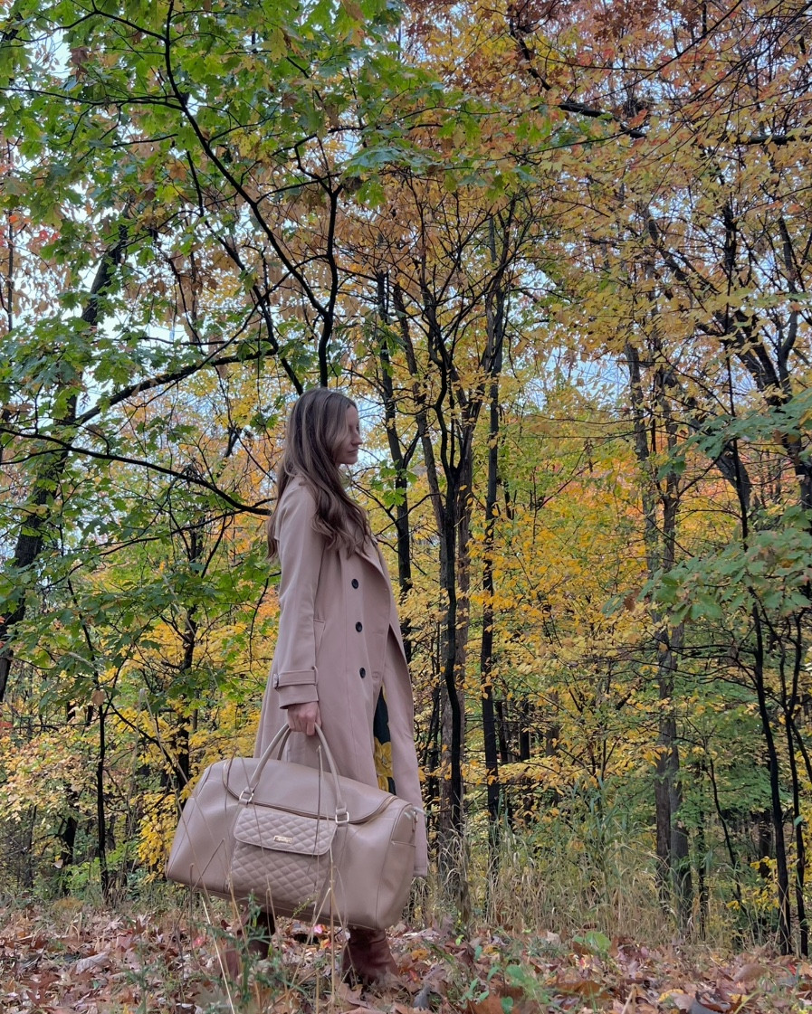 This one has been my favorite travel/overnight  bag 💼 

Perfect for kids items and size fits as a carryon. 

#travel #bag #purse #weekender #leather #purse #lulimom #lulibebe #itbag #trending #quality #beigebag 

#LTKItBag #LTKStyleTip #LTKTravel