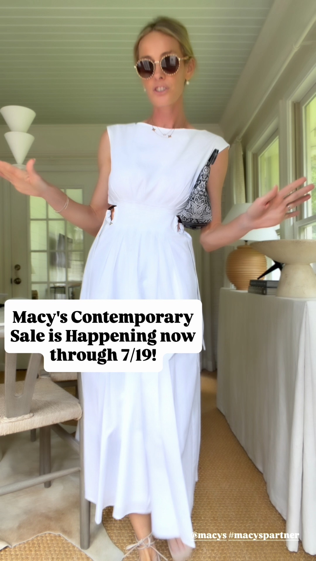 This Look! I love how clean and simple this is. Perfect as separates too! Go get yours from the Macy’s Contemporary Sale with 25% select styles happening right now through 7/19 ( exclusions apply ) #macyspartner @macys