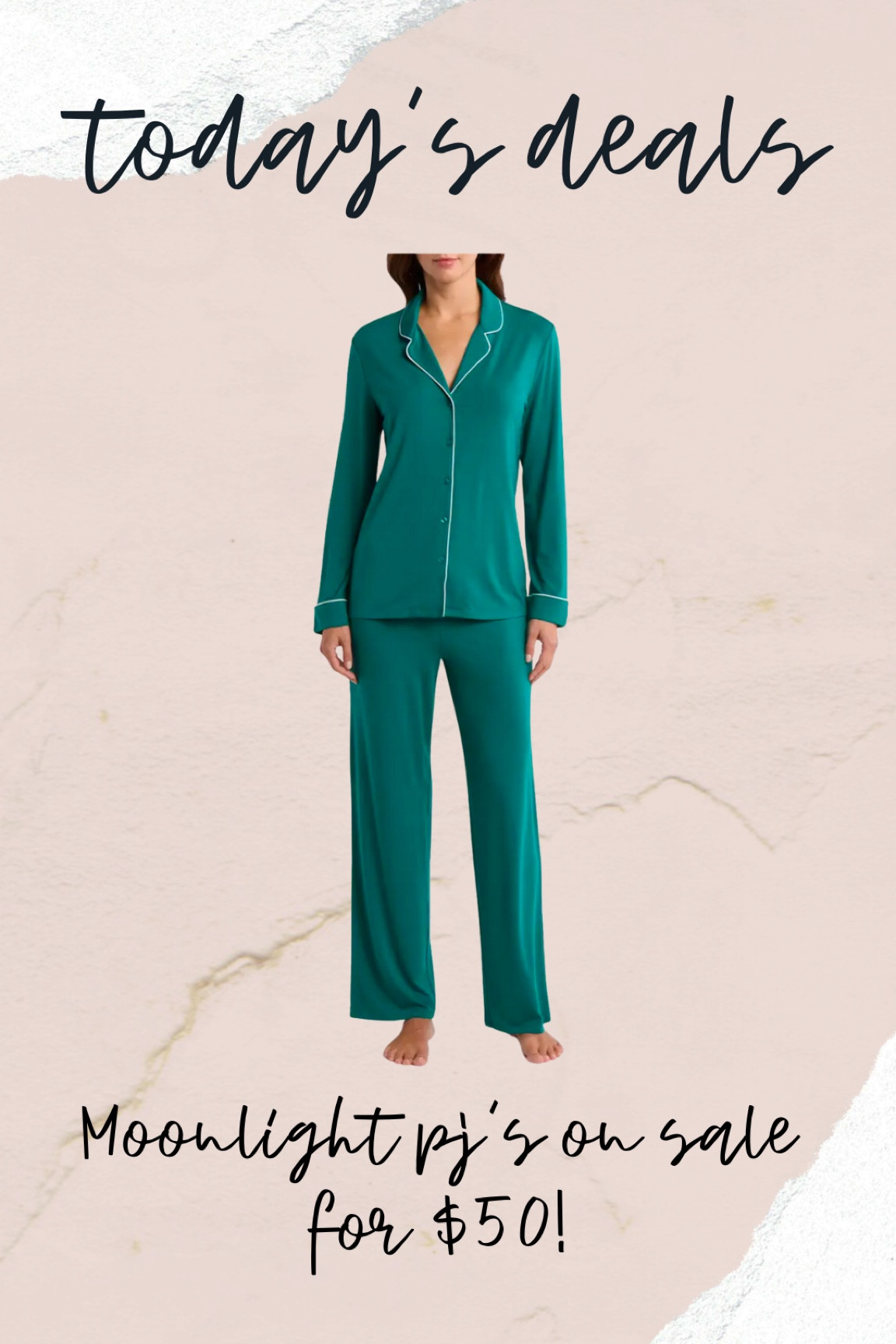 Christmas pajamas, Christmas pjs, gifts for her 

#LTKGiftGuide #LTKHoliday #LTKSaleAlert