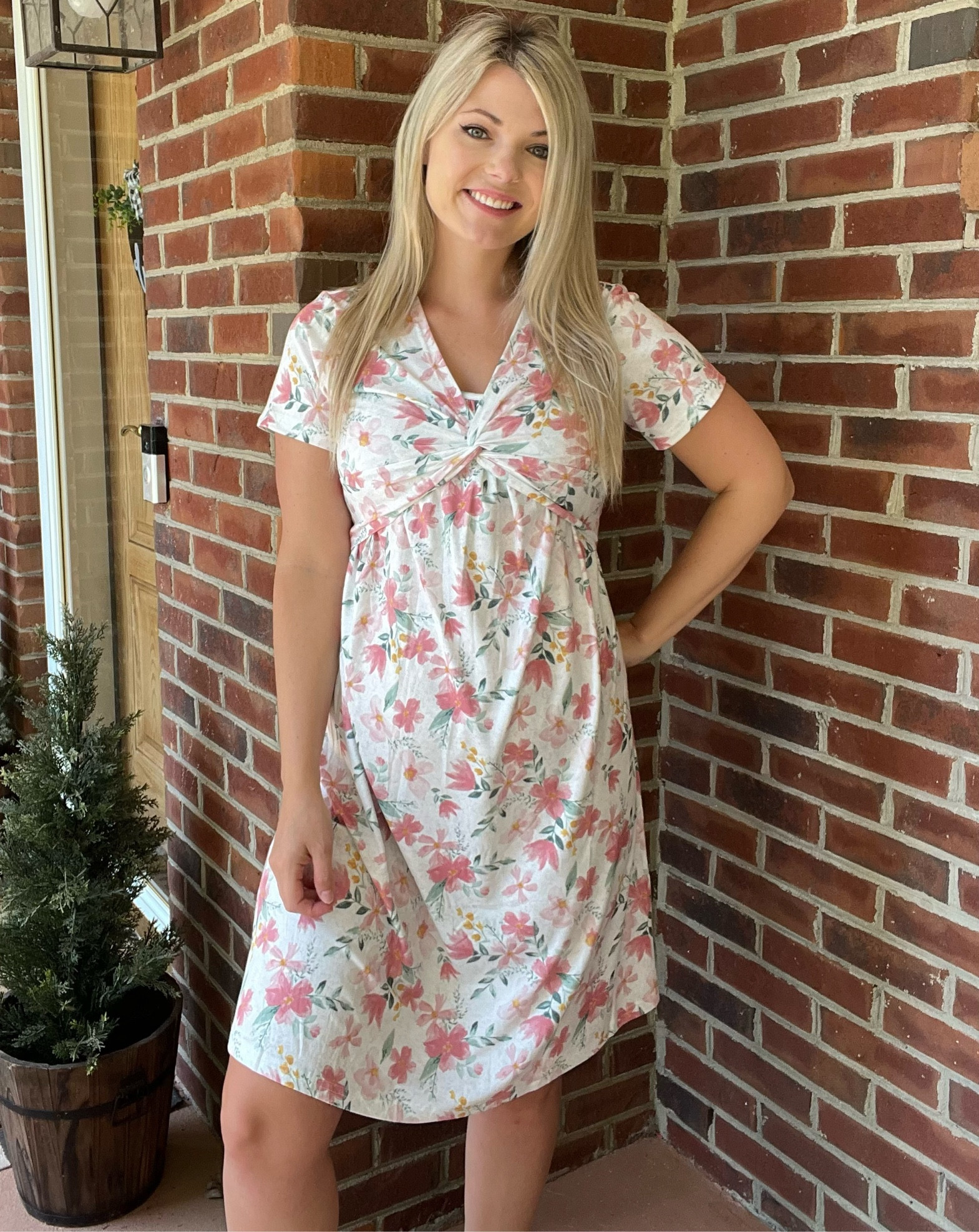 Women's Maternity Dress Floral Nursing Dress
Wearing size small
If you’re bustier I suggest sizing up to a medium. While breastfeeding the top is somewhat tight on me. 

#LTKfamily #LTKbump #LTKxPrimeDay
