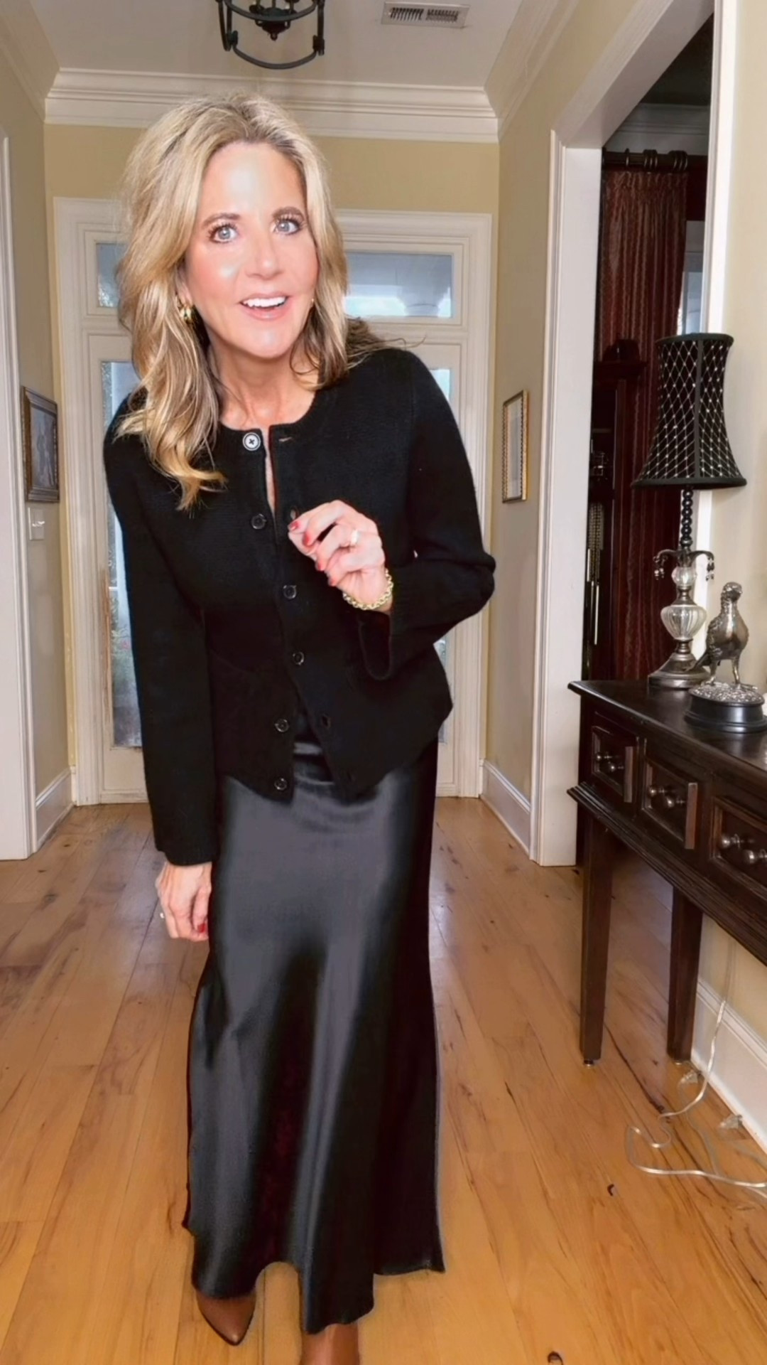 I’m in the XS in the skirt & sweater!

#quincepartner @onequince

#LTKStyleTip #LTKFindsUnder100 #LTKOver40