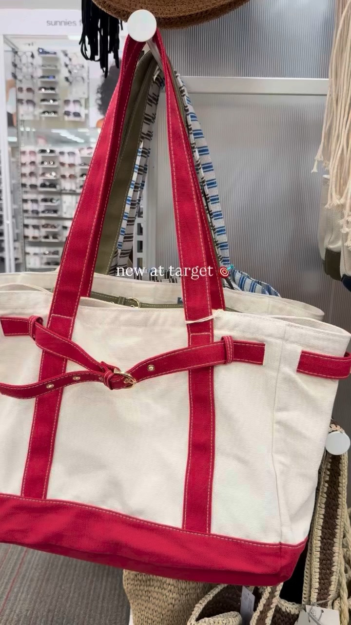 The cutest new totes at Target ! Available in 2 sizes small & mini with a snap closure! The perfect tote for pool days, farmers markets, running errands etc! Say TOTE below for the 🔗 !

#athleisurestyle #targetfinds #targethaul #athleisurestyle targetmusthaves target fashion, target must haves, target love target lover target finds, target haul, target must haves, home decor, tote bag, diy tote bag, ll bean boat and tote