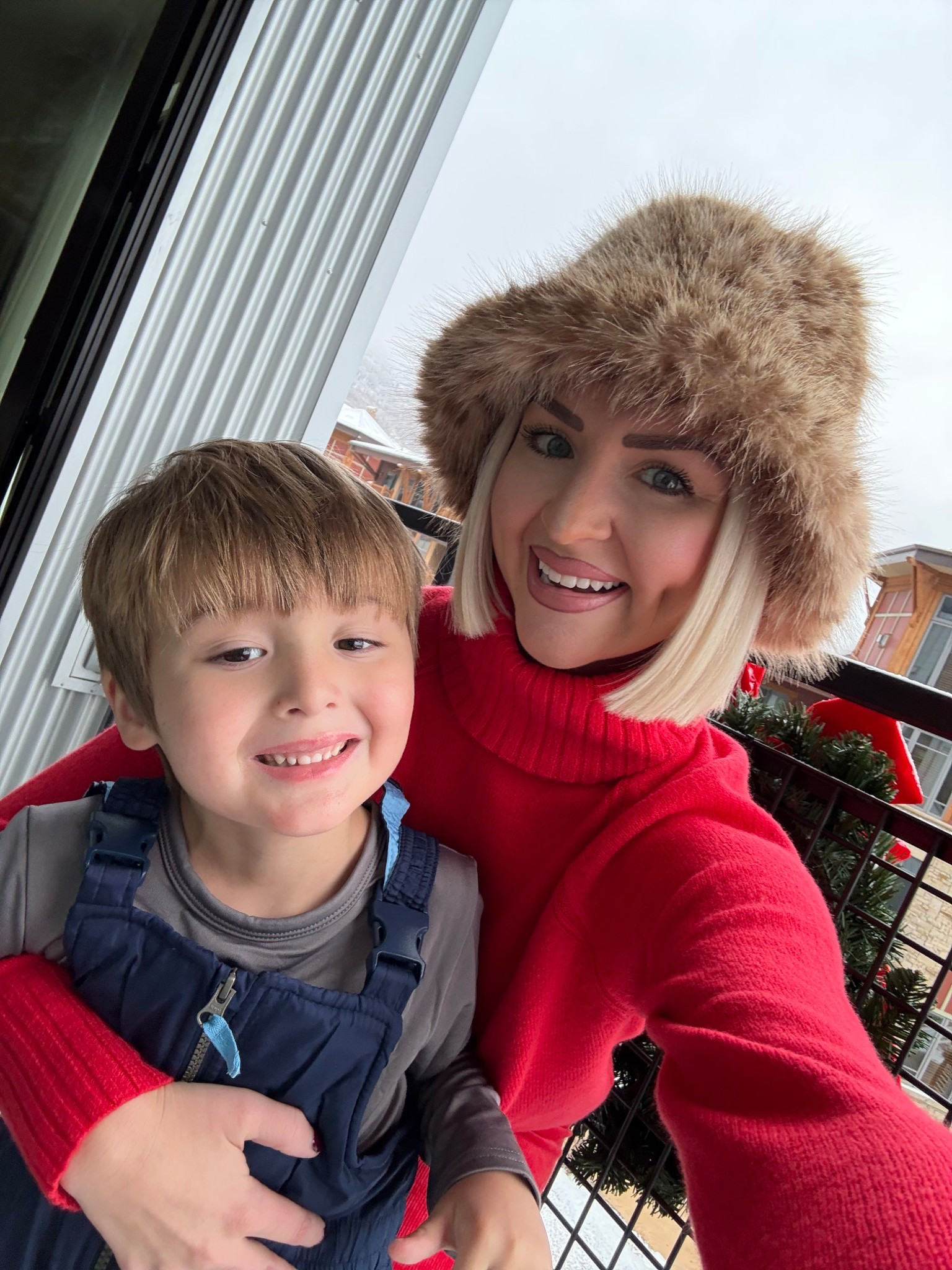 Red sweater (XS petite) / leopard faux fur animal print bucket hat / toddler snowsuit 

#LTKKids #LTKTravel #LTKHoliday