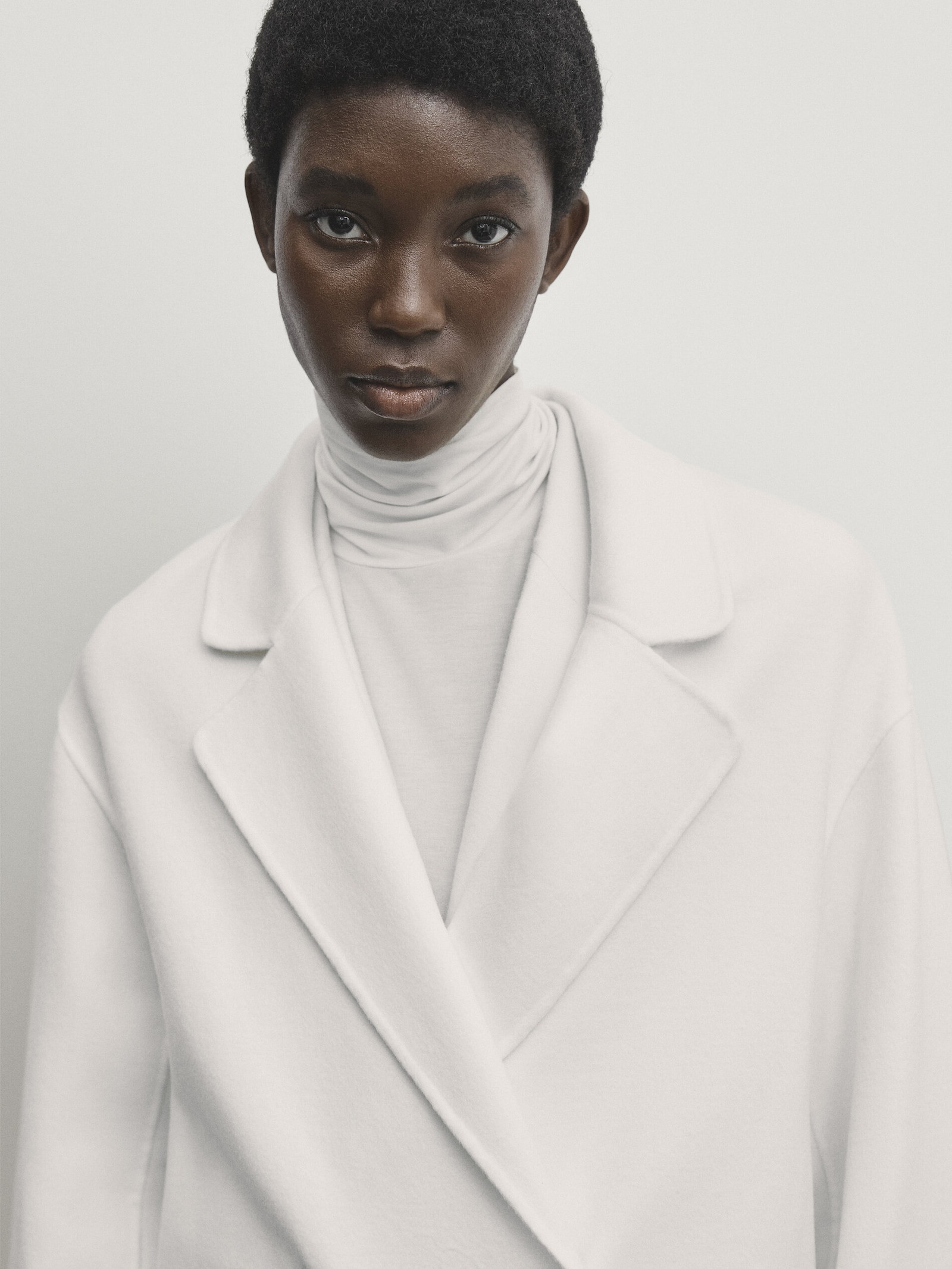 Long wool blend double-breasted coat | Massimo Dutti UK