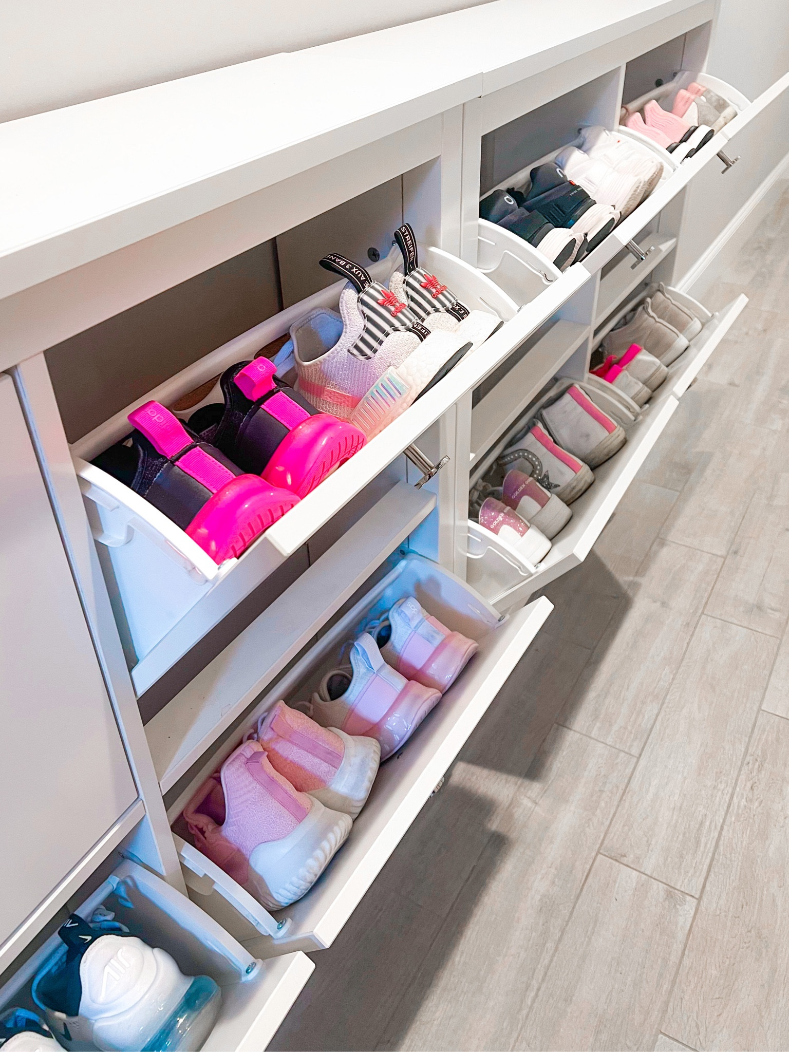 IKEA SHOE ORGANIZER ✨✨

*pink shoe inspo* 
#shoes #organizer #ikeafinds #sneakers 

#LTKFind #LTKhome #LTKshoecrush