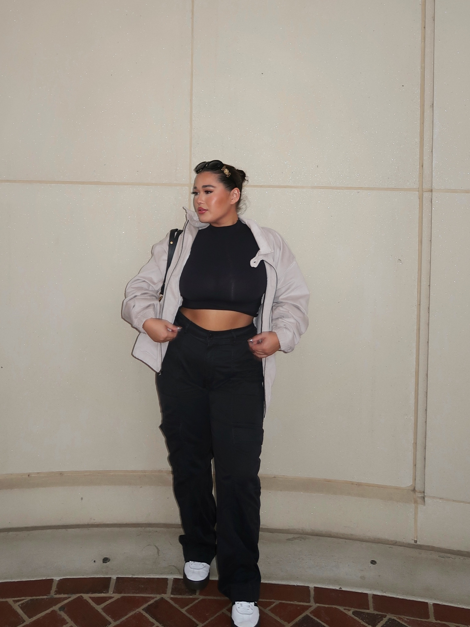 The perfect fall outfit. Mix tree style with comfort with fitted cargos and an oversized jacket 

#LTKmidsize #LTKfindsunder100 #LTKSeasonal