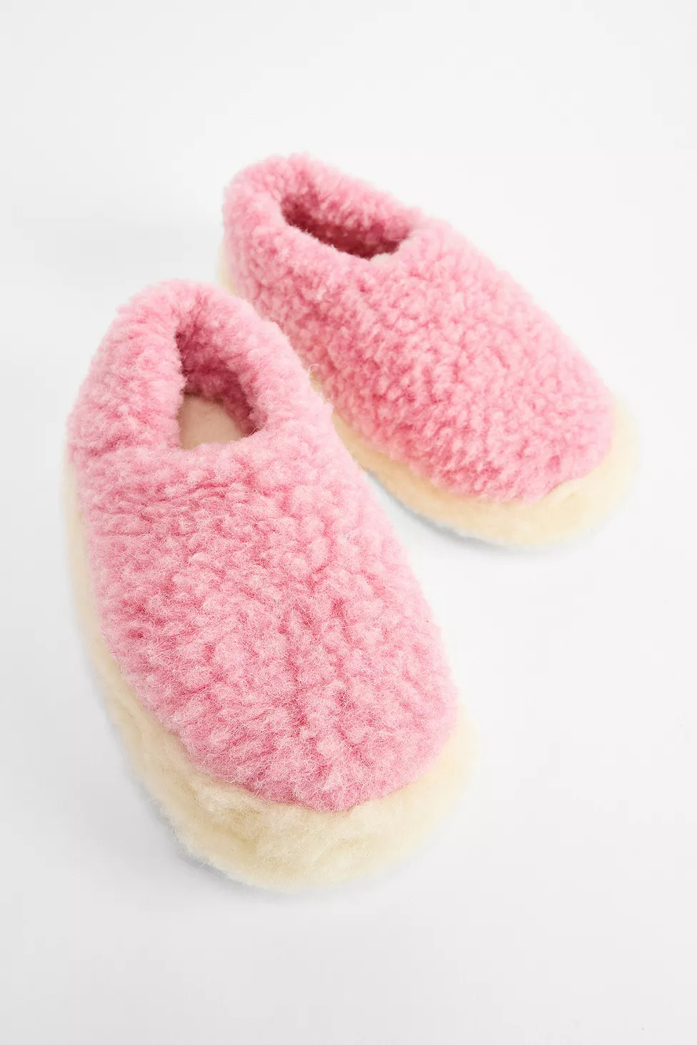 Yoko Pink Wool Slippers | Urban Outfitters UK
