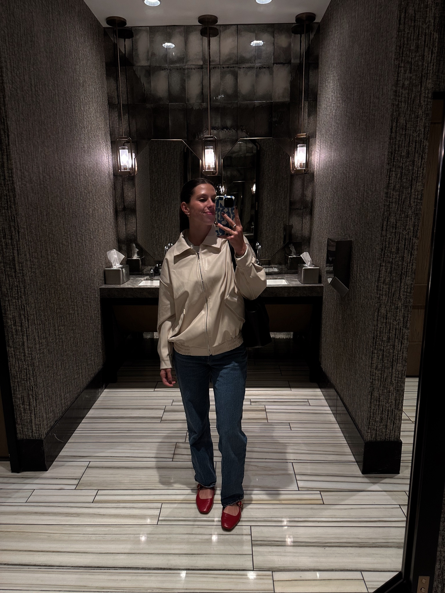 Dinner fit in the city 🤍

#LTKHoliday #LTKSeasonal #LTKStyleTip