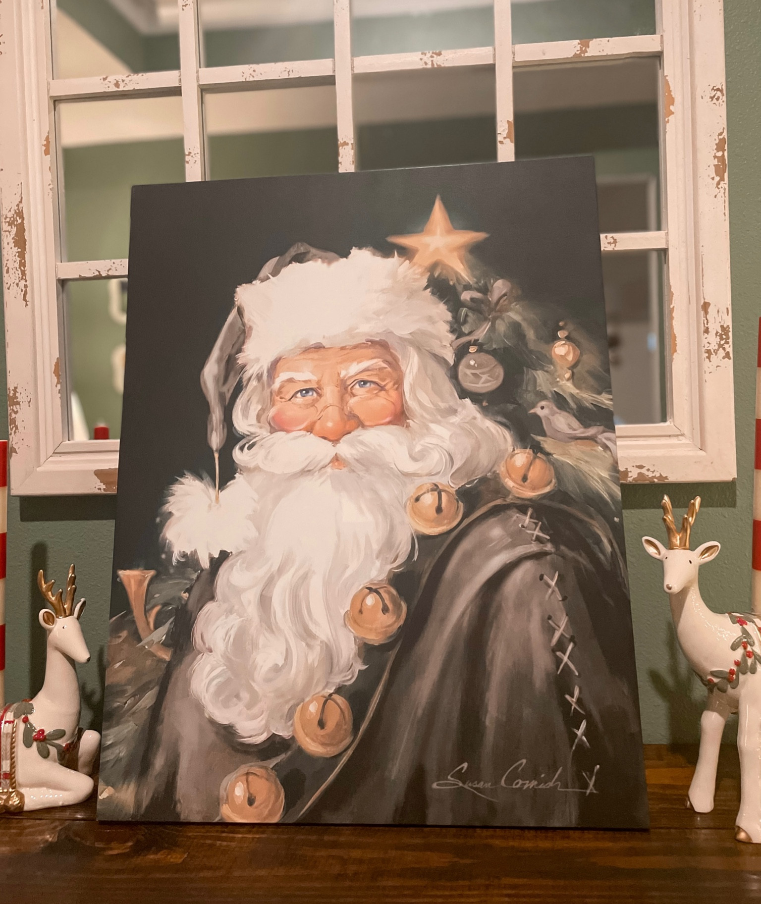 Santa Canvas Picture Susan Comish 

#LTKfamily #LTKhome #LTKHoliday