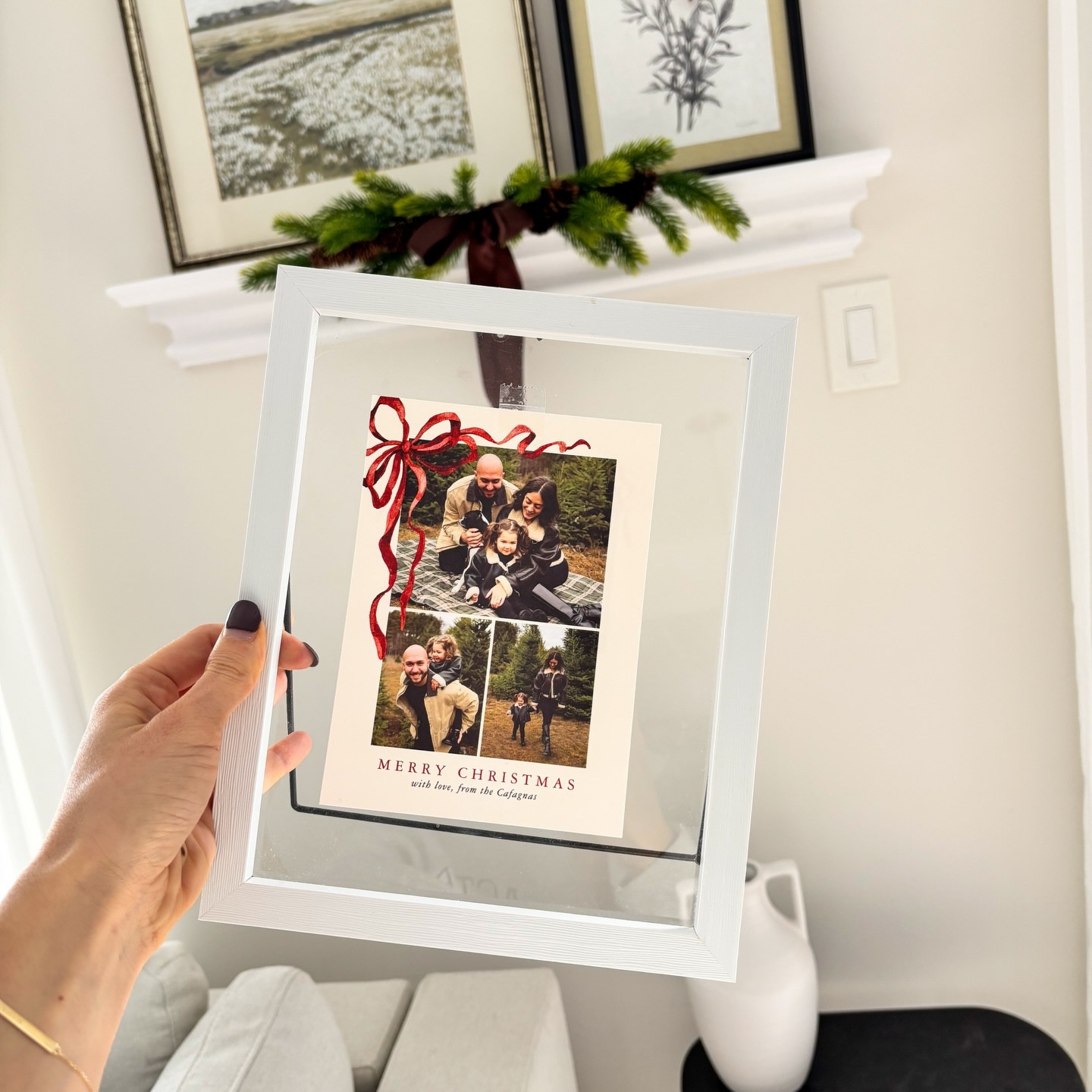 Cozy views of my home♥️ — follow @lifeatarnold for more home decor inspiration

Christmas card photos 📸 @isabellanatale.photography