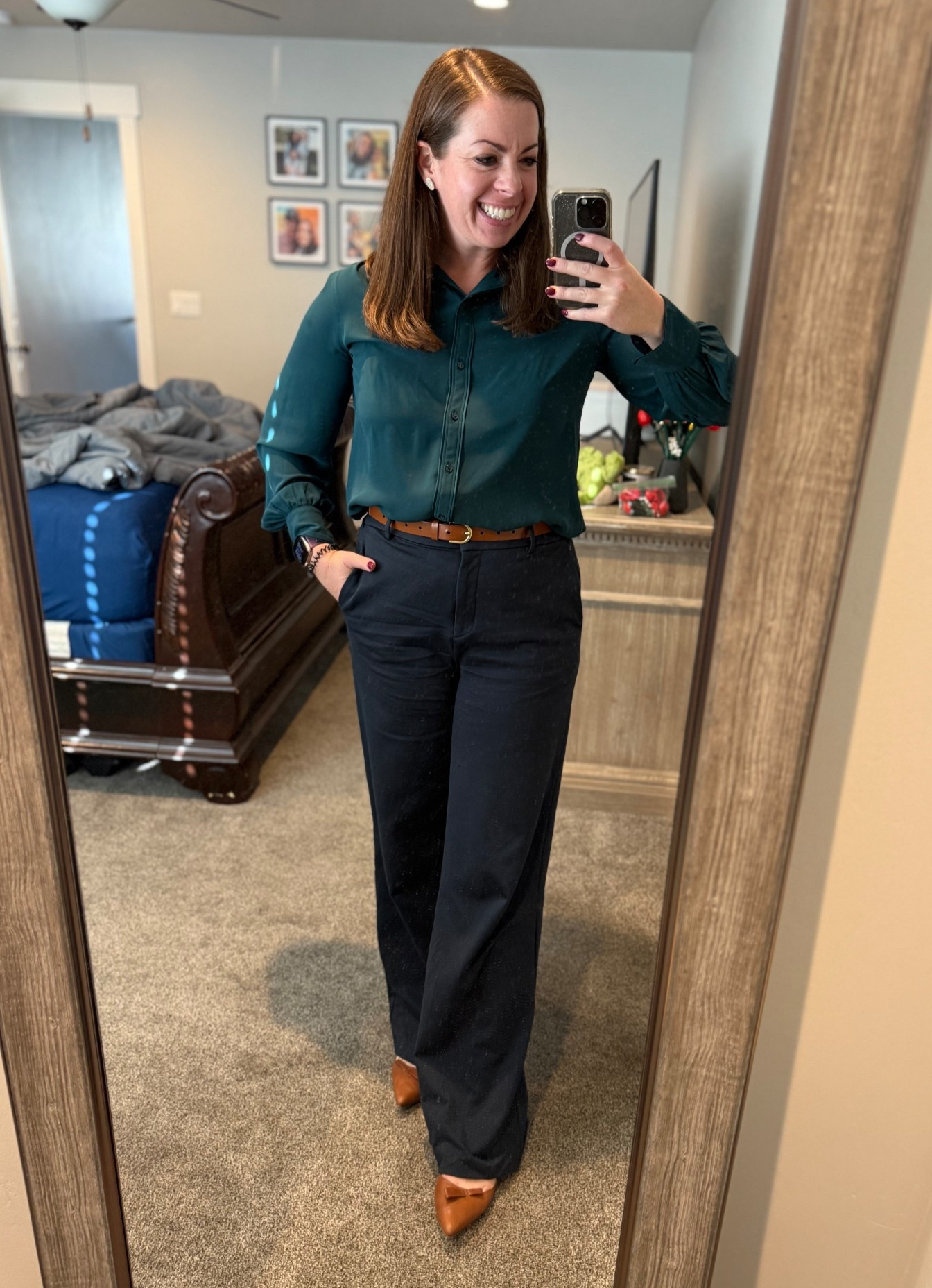 These pants feel like pajamas, but are dress pants. Gotta love that! In an 8. 

#LTKMidsize #LTKShoeCrush #LTKWorkwear