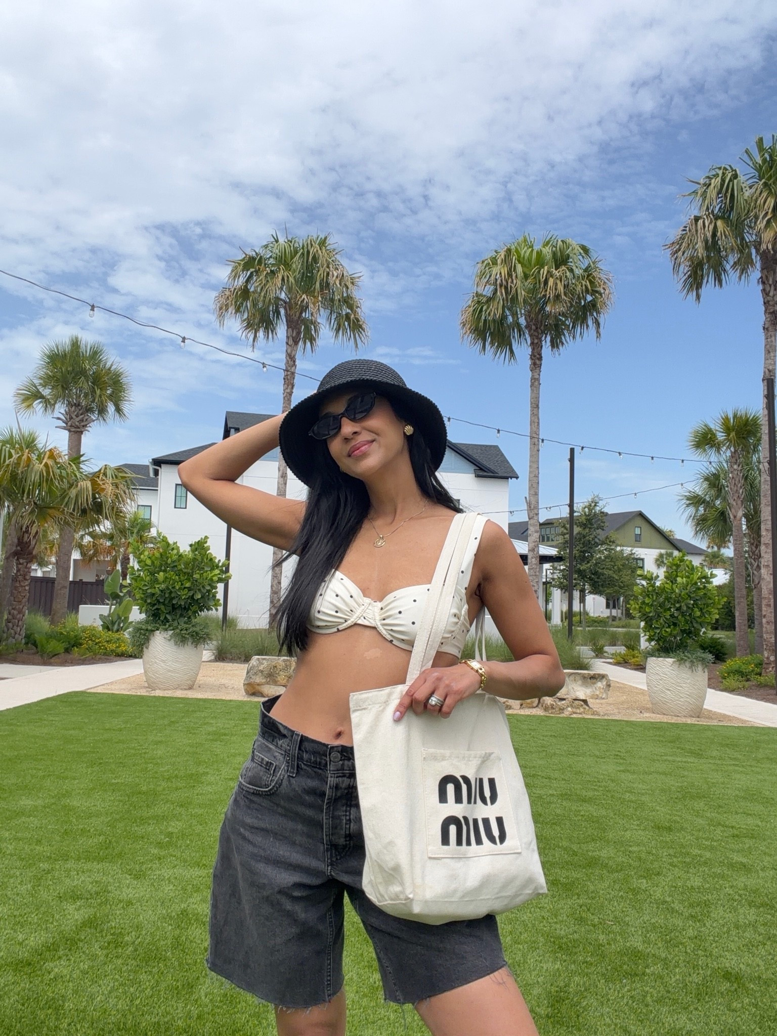 vacation mode 🌴 #vacationoutfit #vacationlooks

#LTKootd #LTKSeasonal #LTKTravel