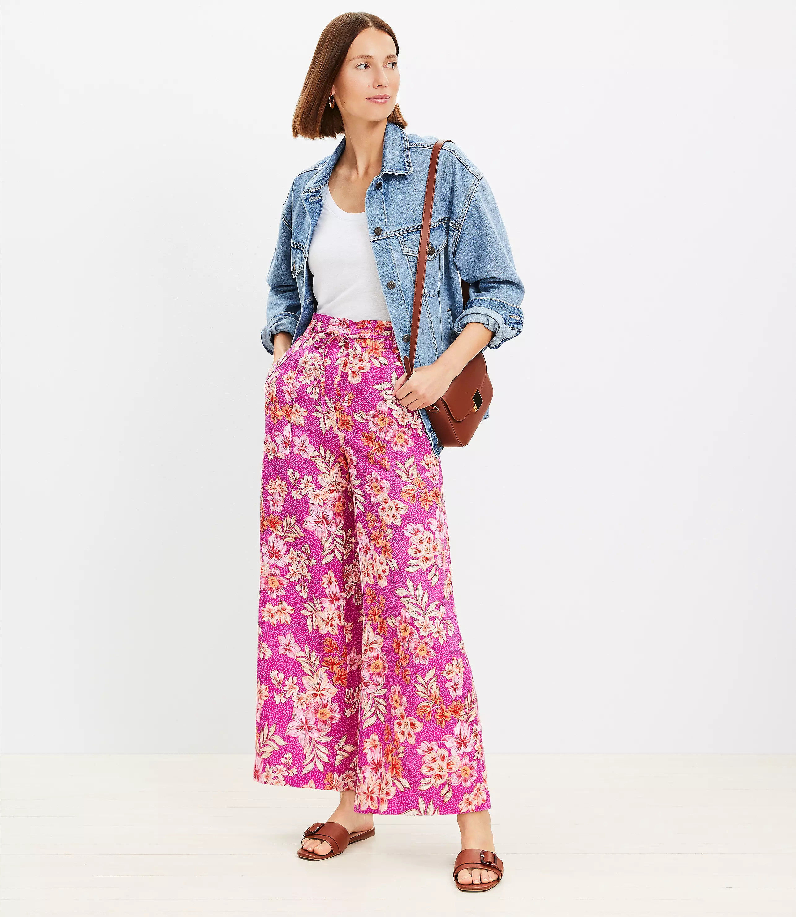 Breezy Wide Leg Pants in Lily Linen Blend | LOFT