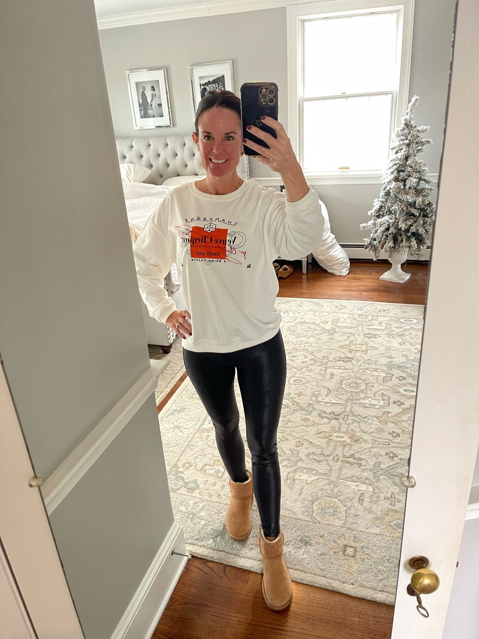 The perfect winter outfit for a chilly day! I wear these leggings on repeat! #leggings #boots #graphicsweatershirt

#LTKCyberSaleES #LTKGiftGuide #LTKCyberWeek