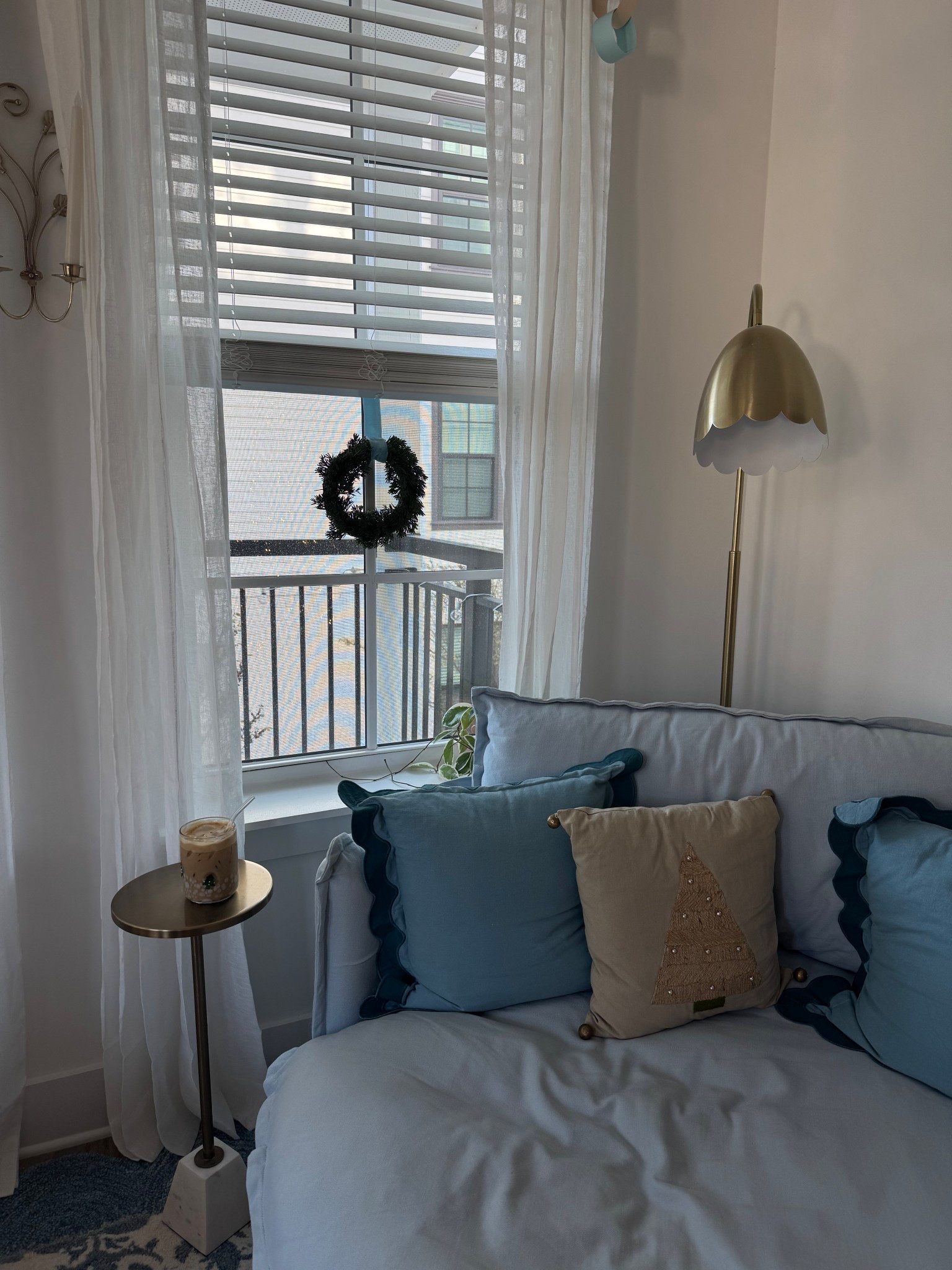 A quite morning at home with my fav Christmas iced coffee cup 

#LTKHoliday #LTKHome #LTKmorningroutine